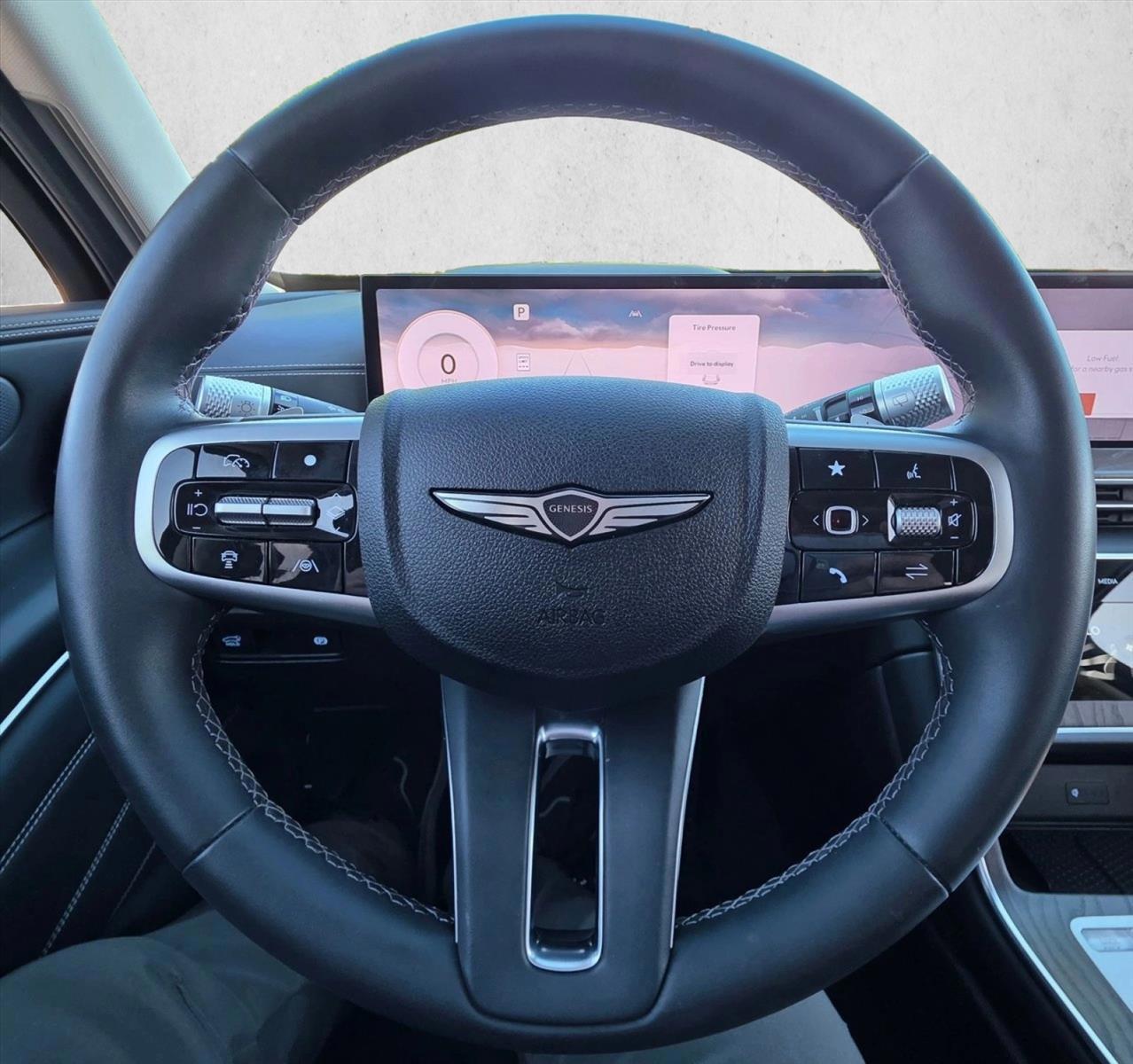 2025 Genesis GV80