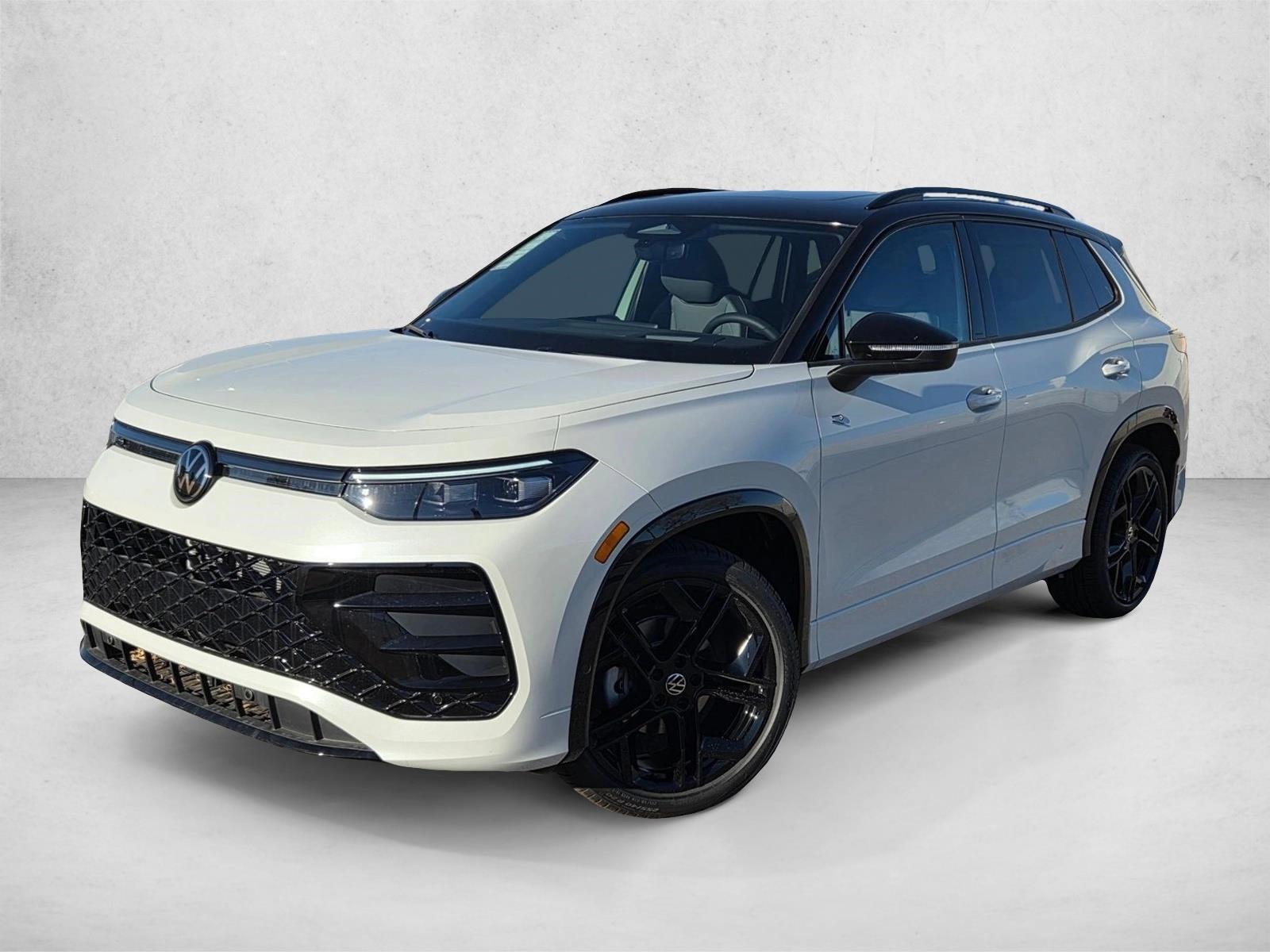 Thumbnail: 2026 Volkswagen Tiguan - 1