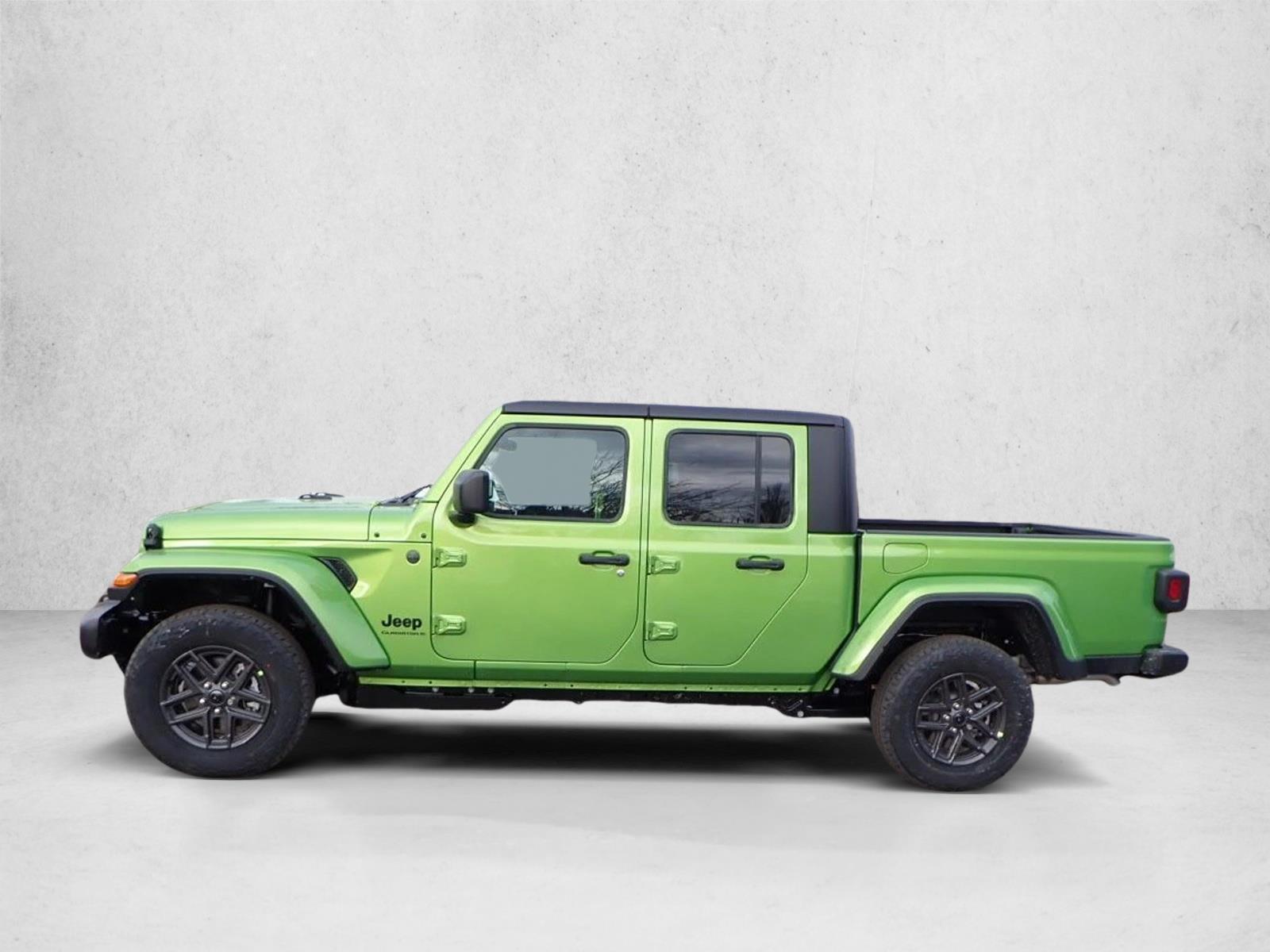 Thumbnail: 2026 Jeep Gladiator - 2