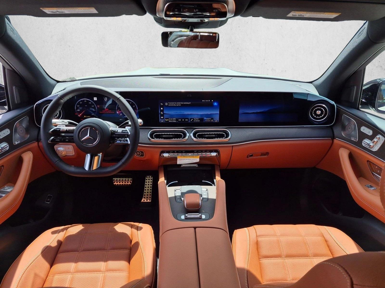 Thumbnail: 2027 Mercedes-Benz GLS - 3