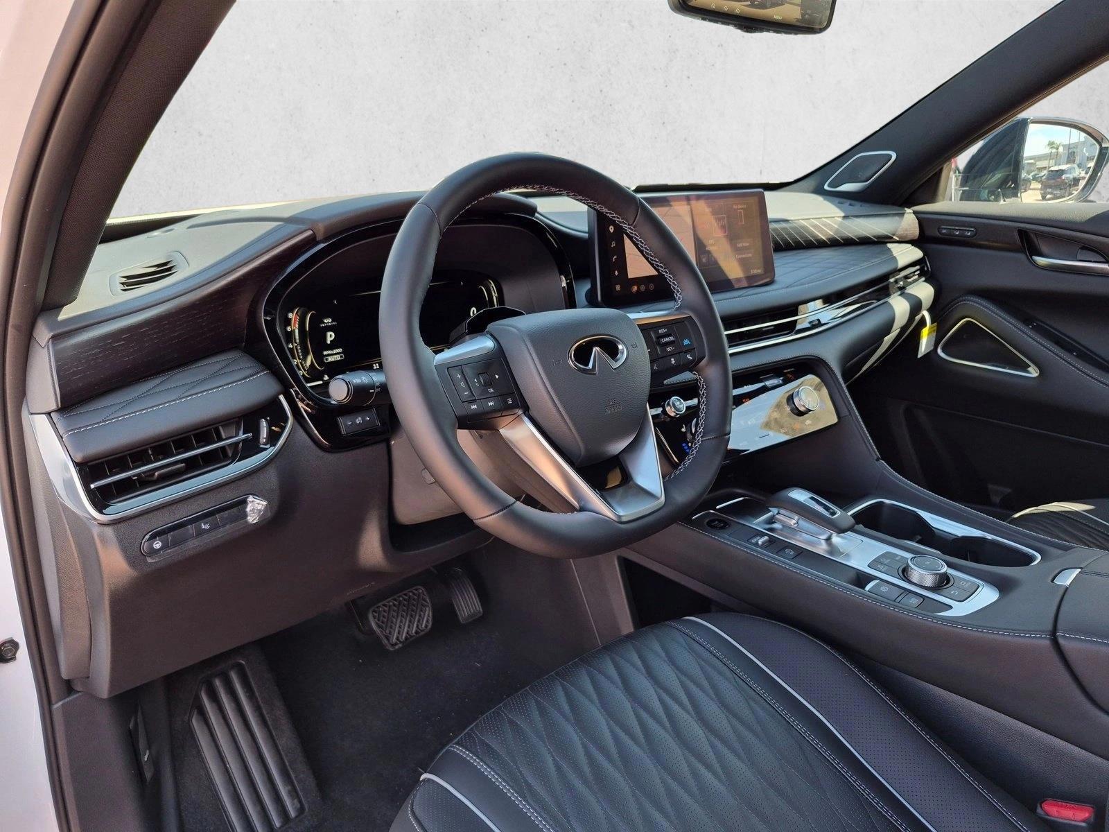 Thumbnail: 2027 INFINITI QX60 - 3