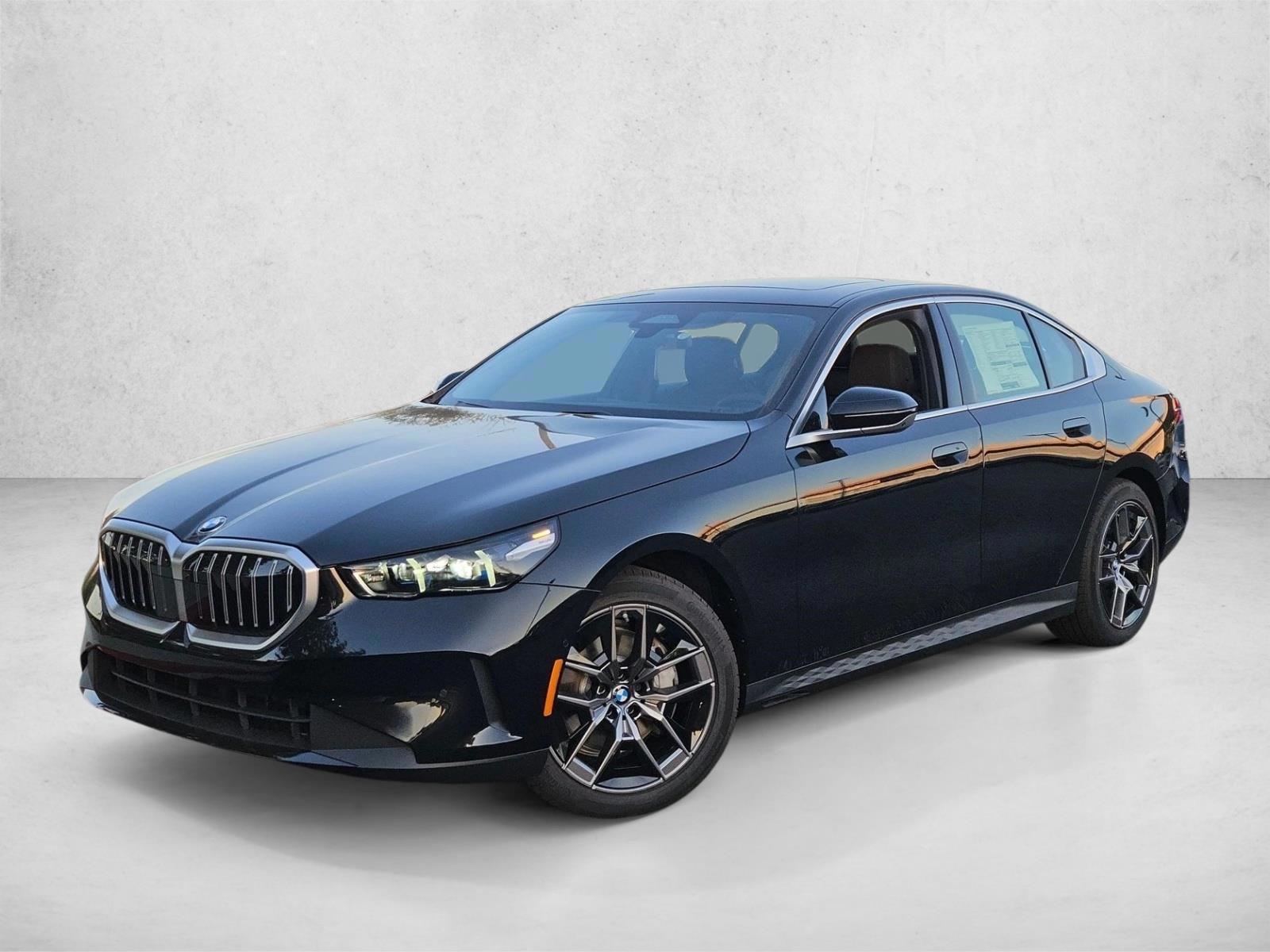 Thumbnail: 2027 BMW 5 Series - 1