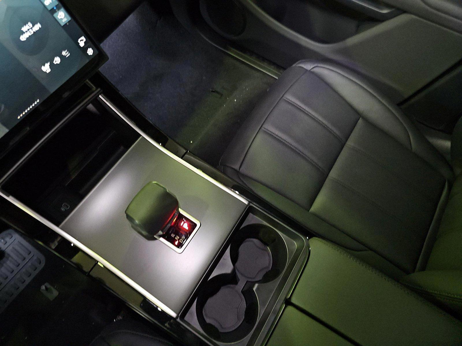 2026 Land Rover Range Rover Evoque S - Photo 23