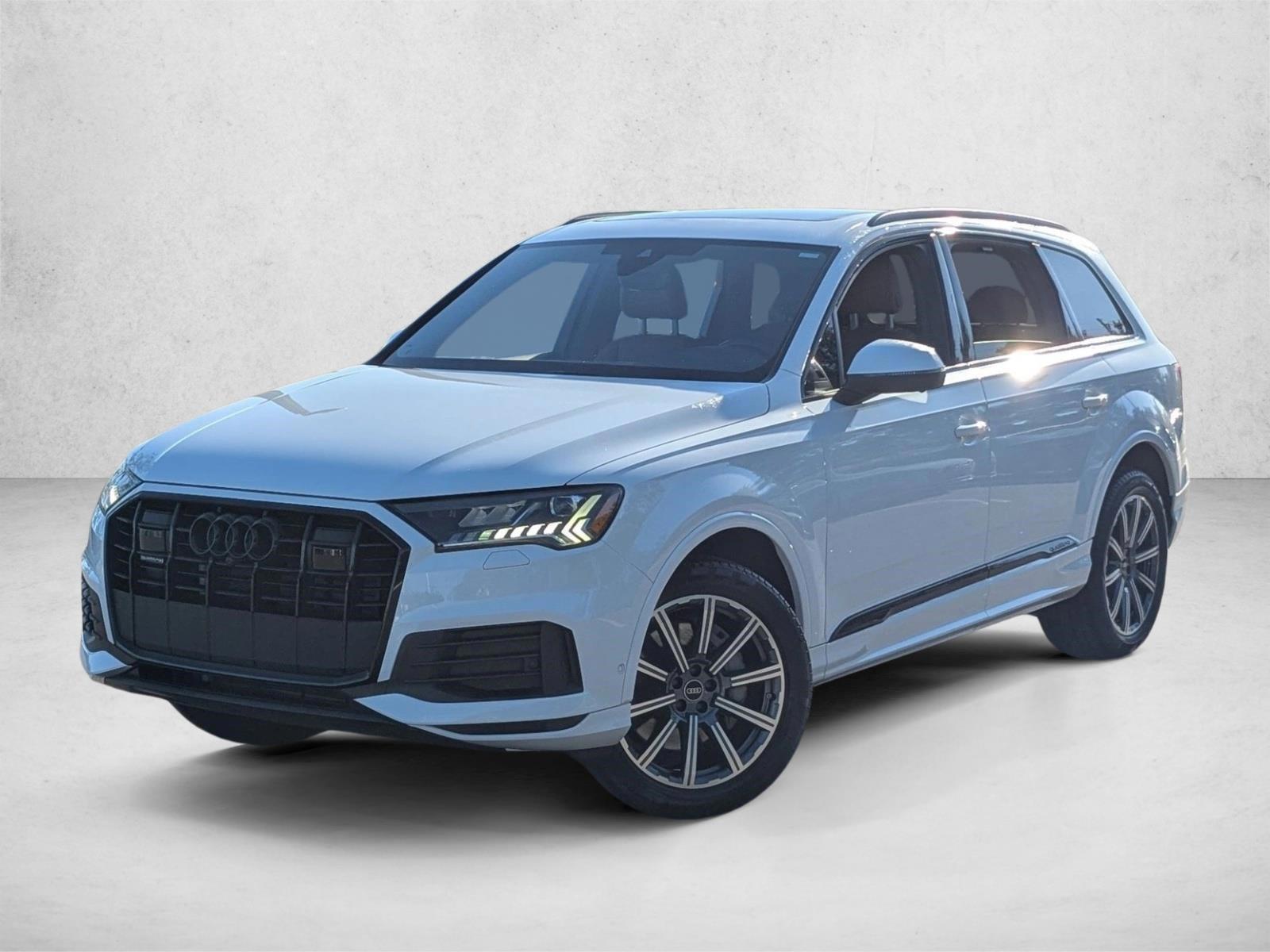 Thumbnail: 2023 Audi Q7 - 1
