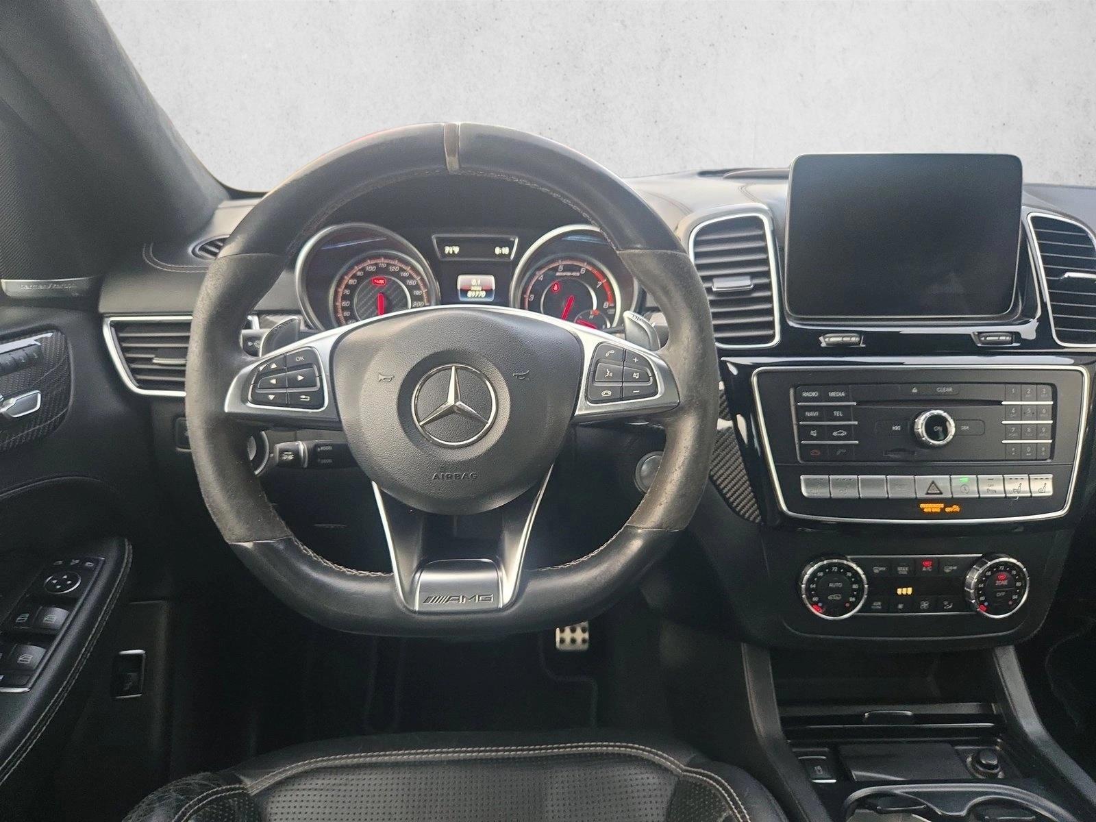 Thumbnail: 2018 Mercedes-Benz GLE - 3