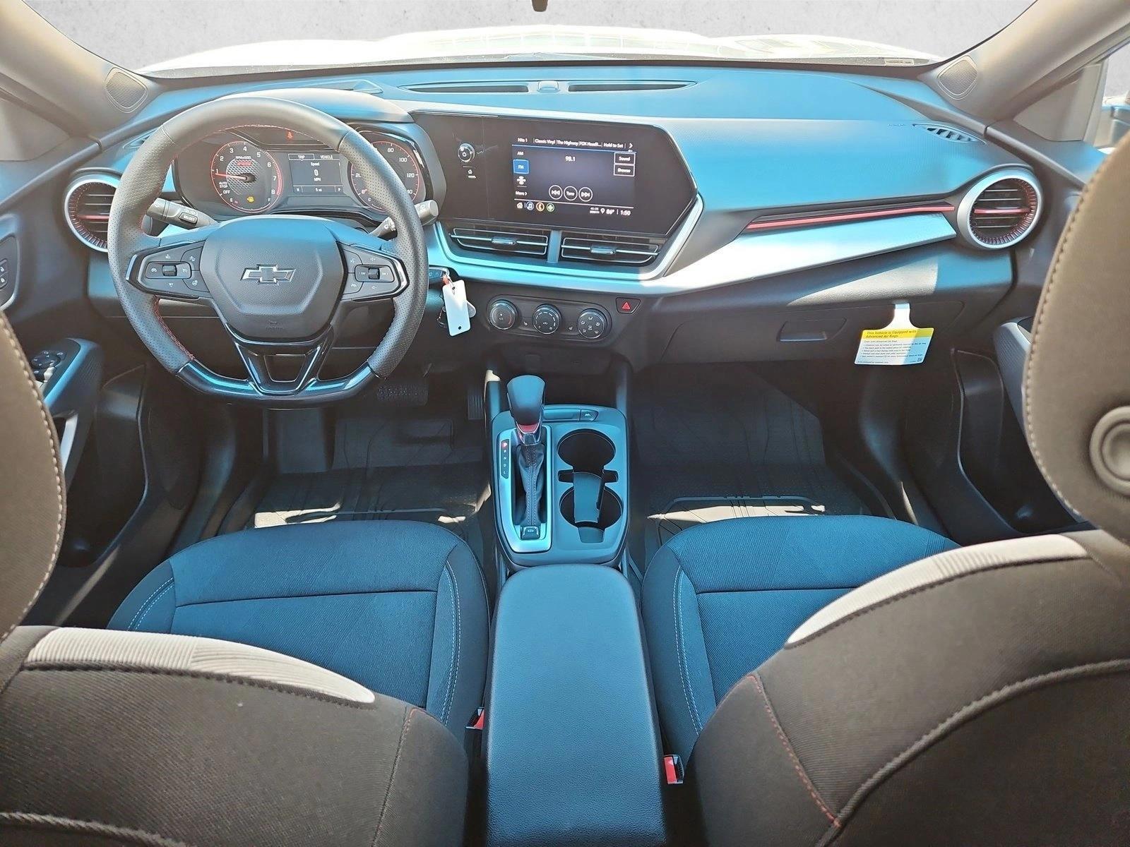 Thumbnail: 2026 Chevrolet Trax - 4
