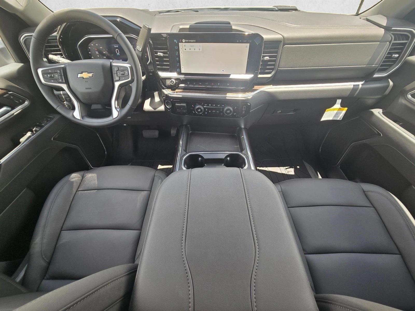 Thumbnail: 2026 Chevrolet Silverado 3500 - 4