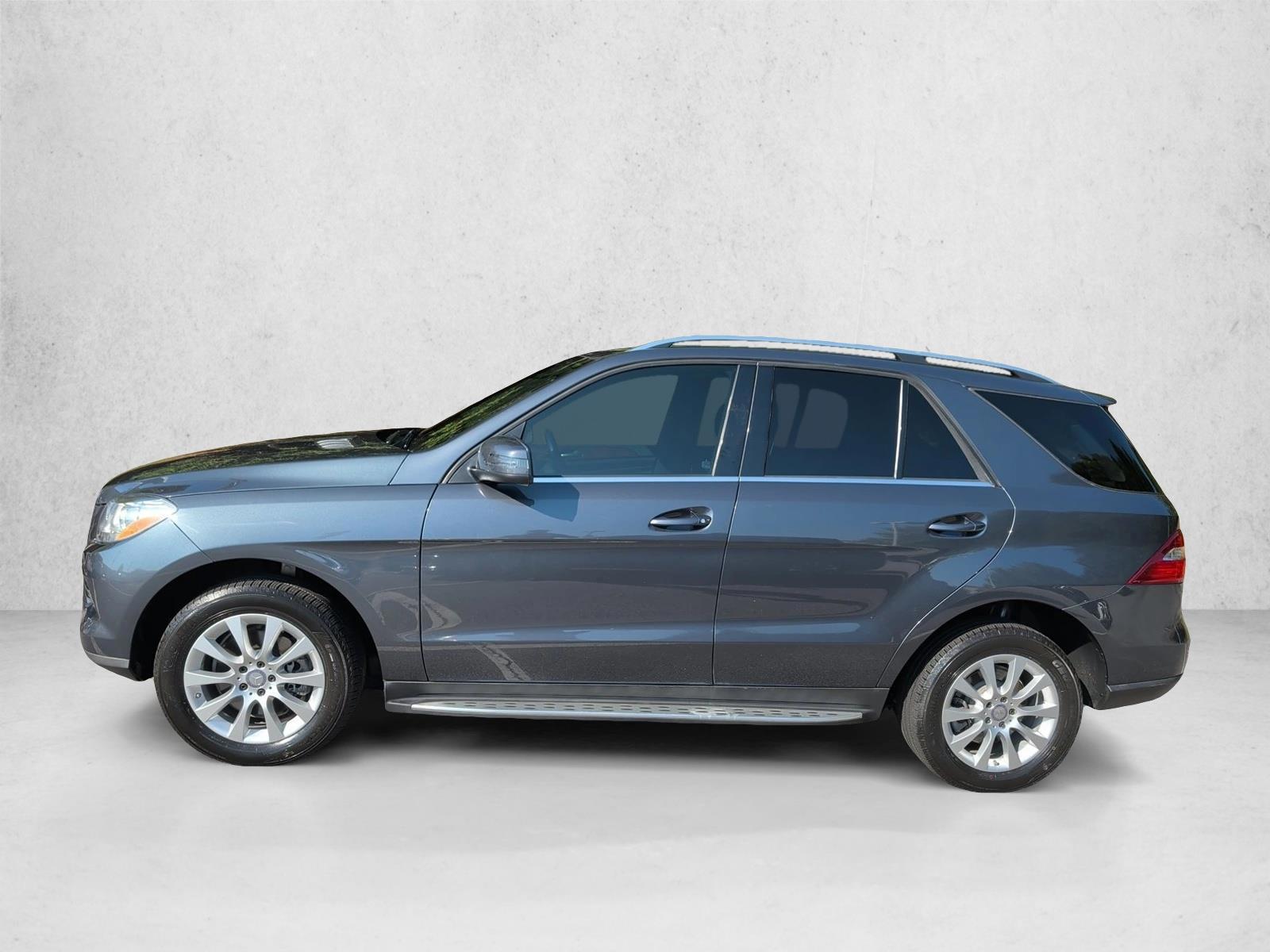 Thumbnail: 2015 Mercedes-Benz M-Class - 3