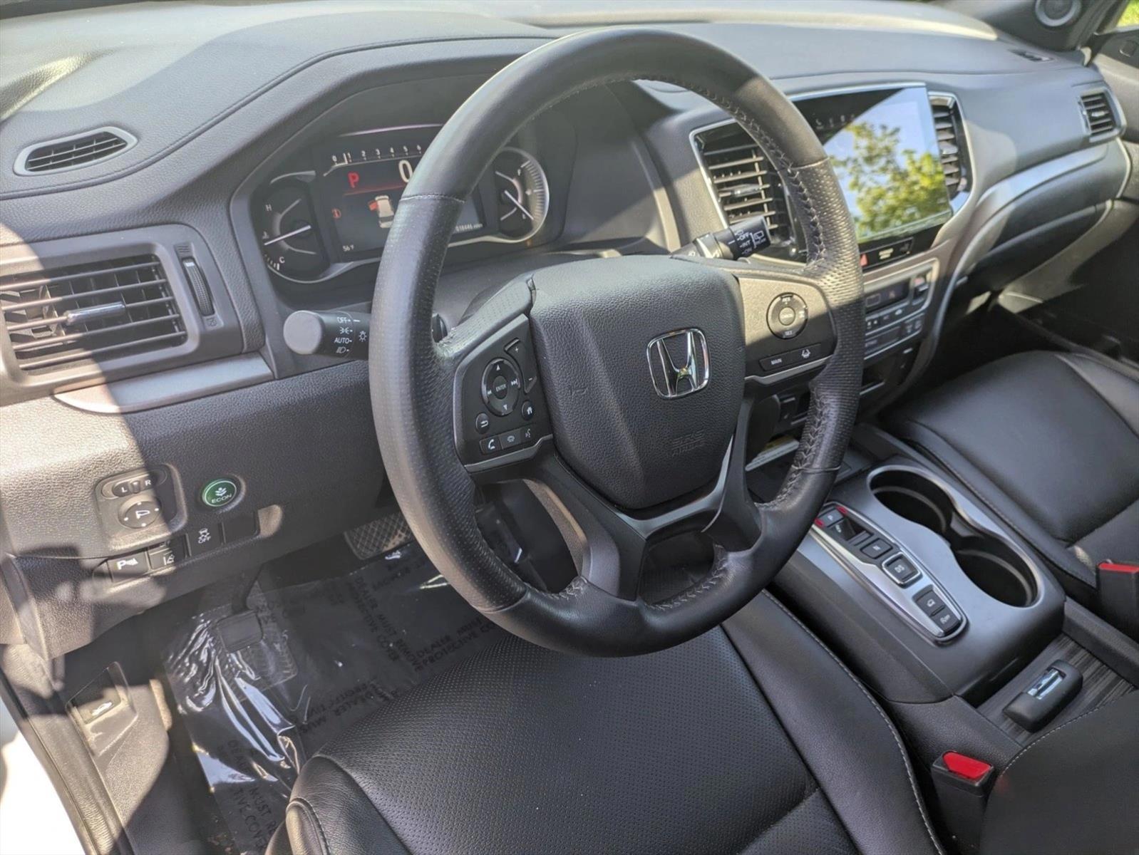 Thumbnail: 2023 Honda Passport - 3