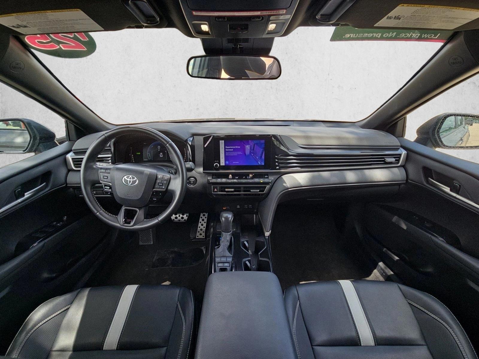 Thumbnail: 2025 Toyota Camry - 4