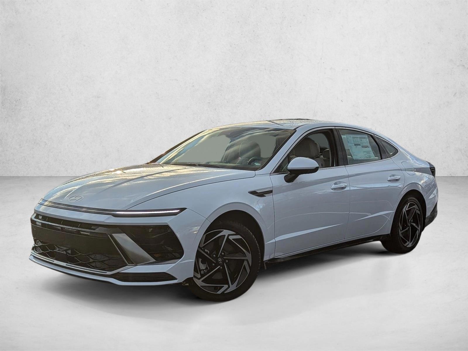 Thumbnail: 2026 Hyundai Sonata - 1