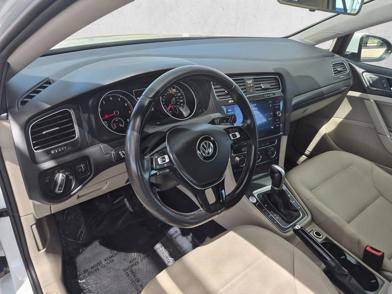 2019 Volkswagen Golf