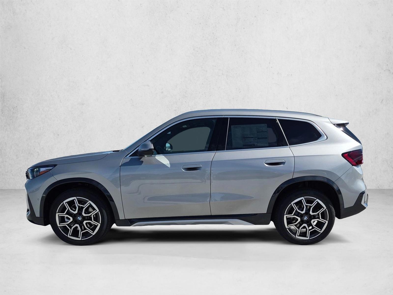 Thumbnail: 2026 BMW X1 - 2