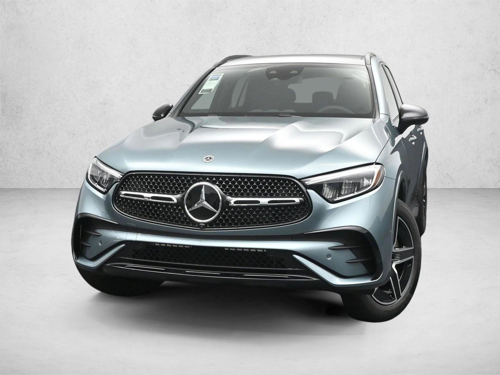Thumbnail: 2027 Mercedes-Benz GLC - 2