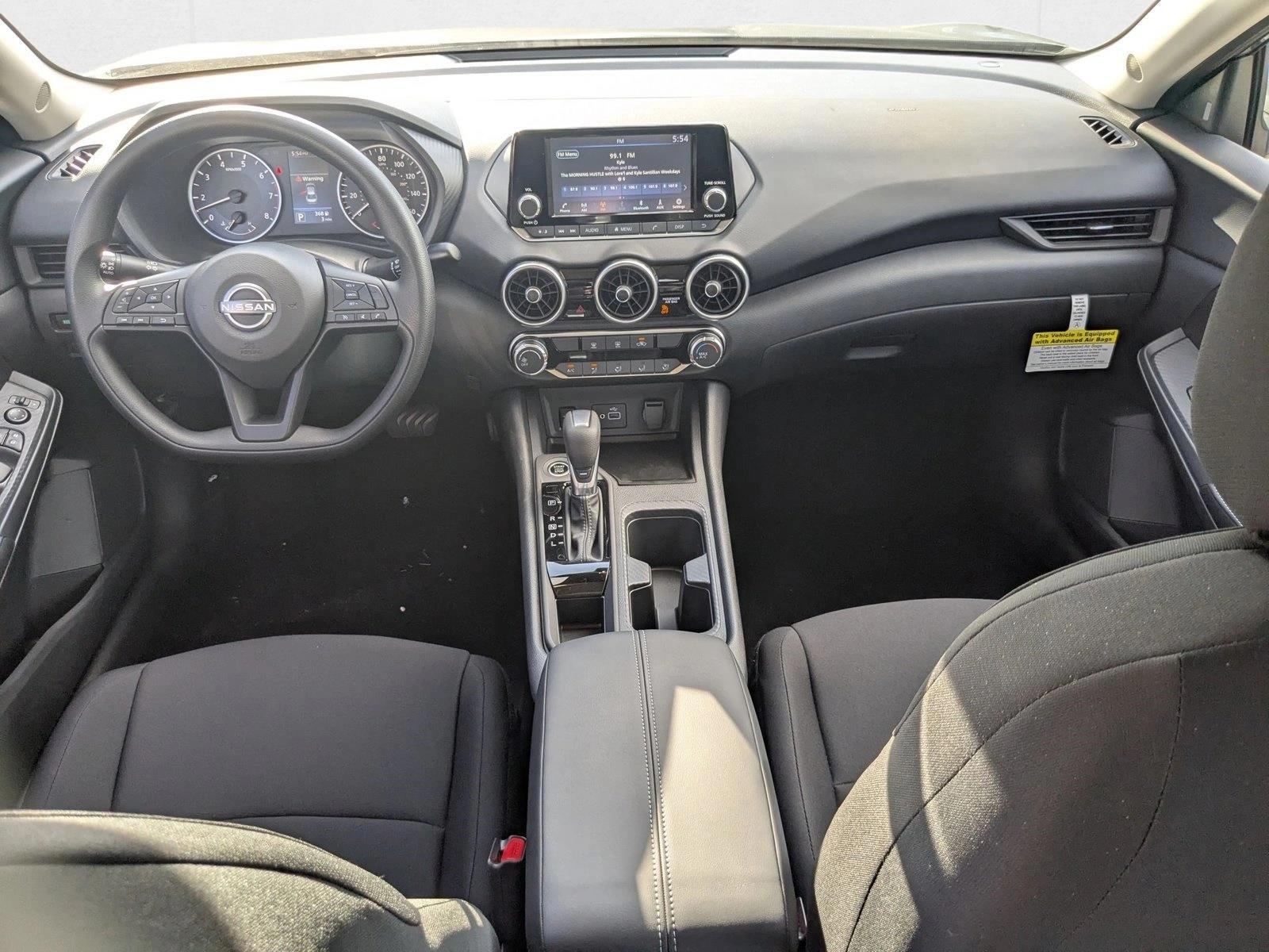Thumbnail: 2025 Nissan Sentra - 4