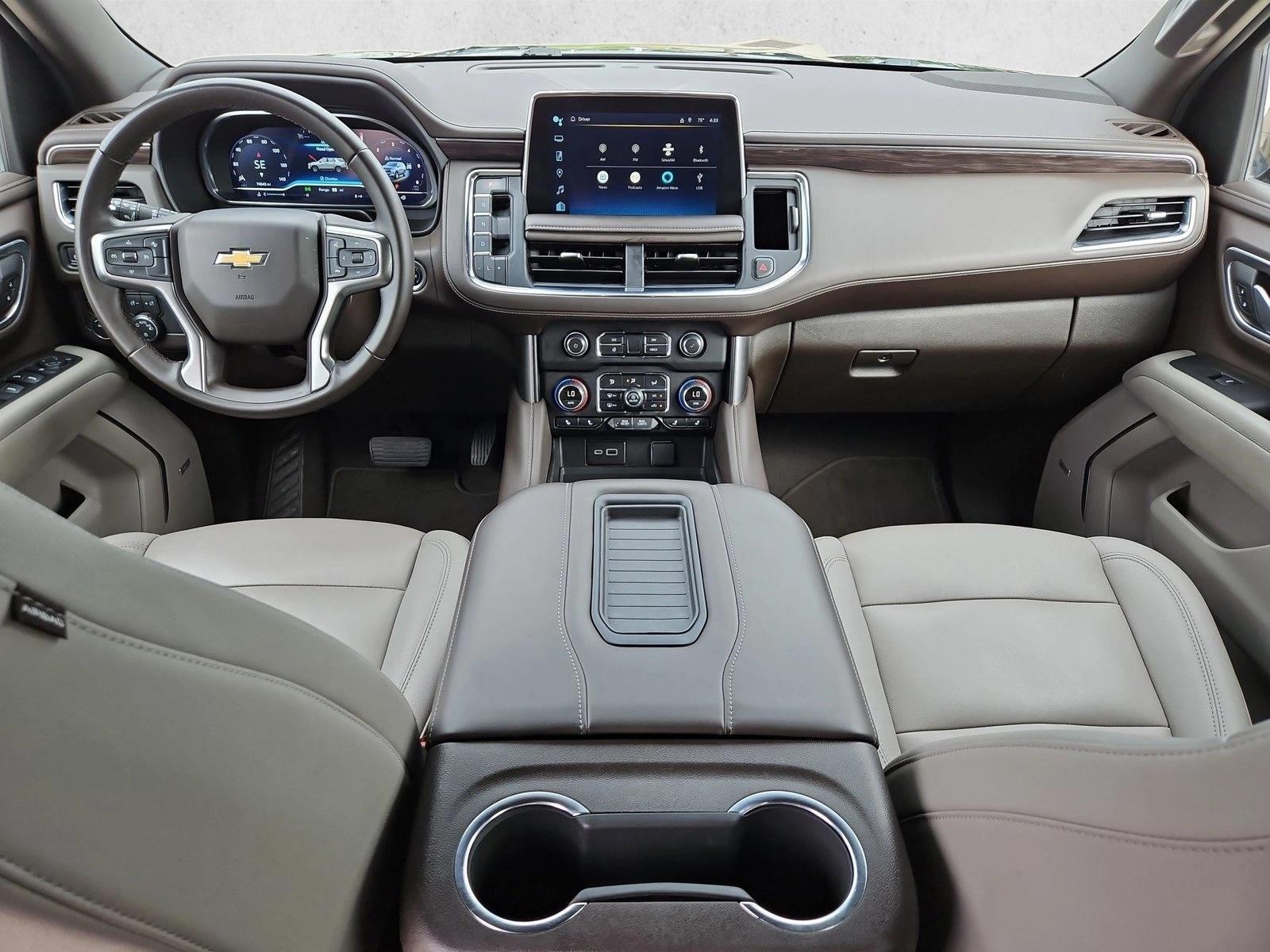 Thumbnail: 2024 Chevrolet Suburban - 3