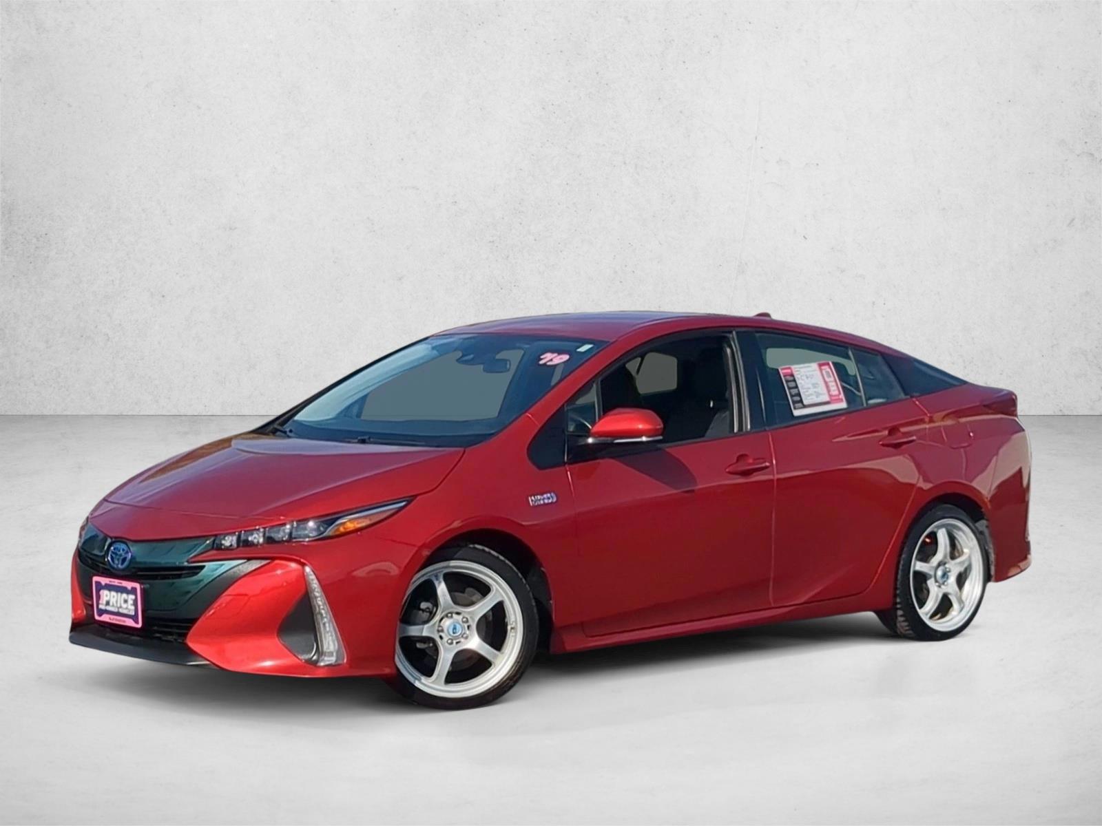Thumbnail: 2019 Toyota Prius Prime - 1