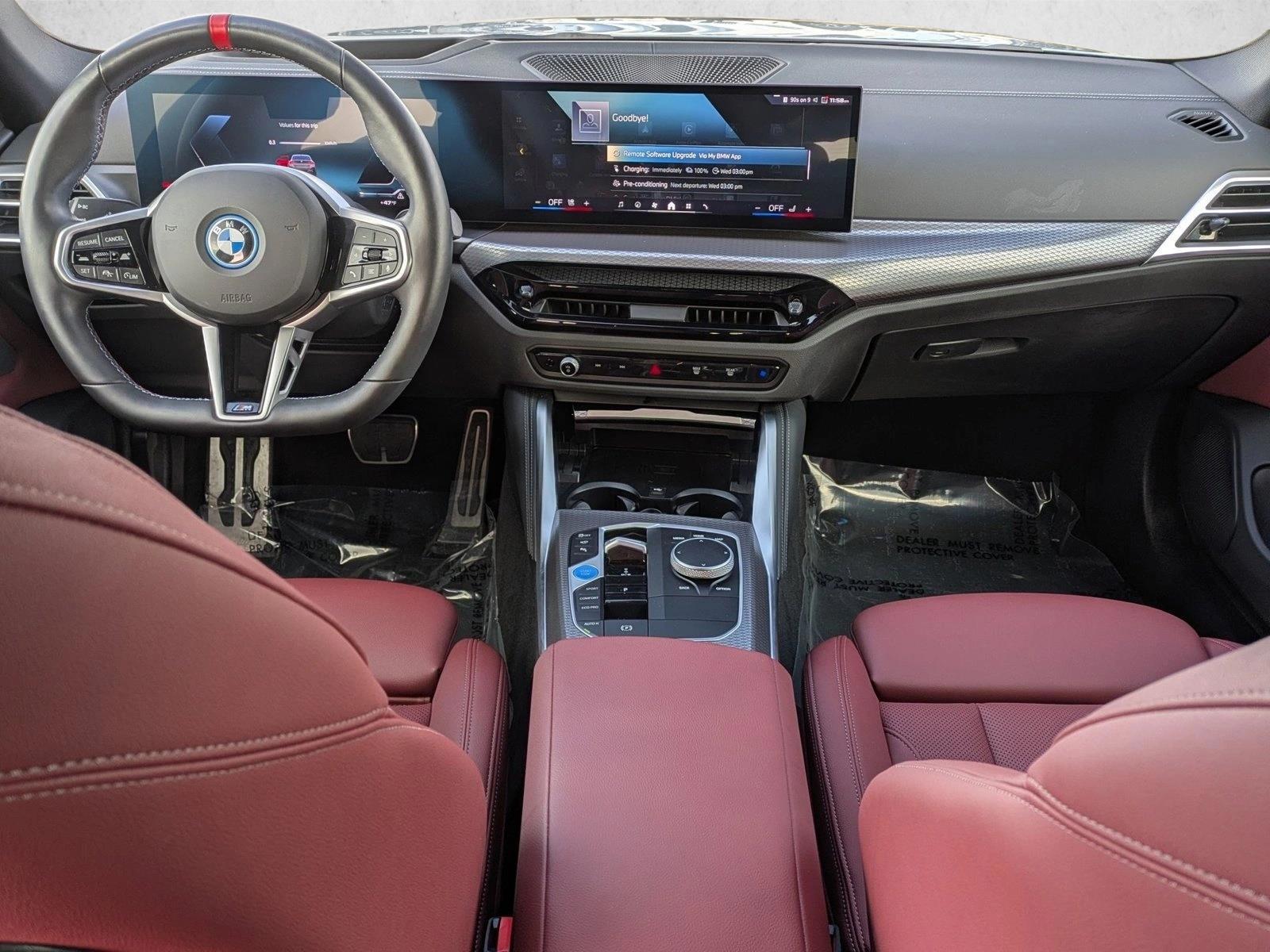 Thumbnail: 2025 BMW i4 - 3