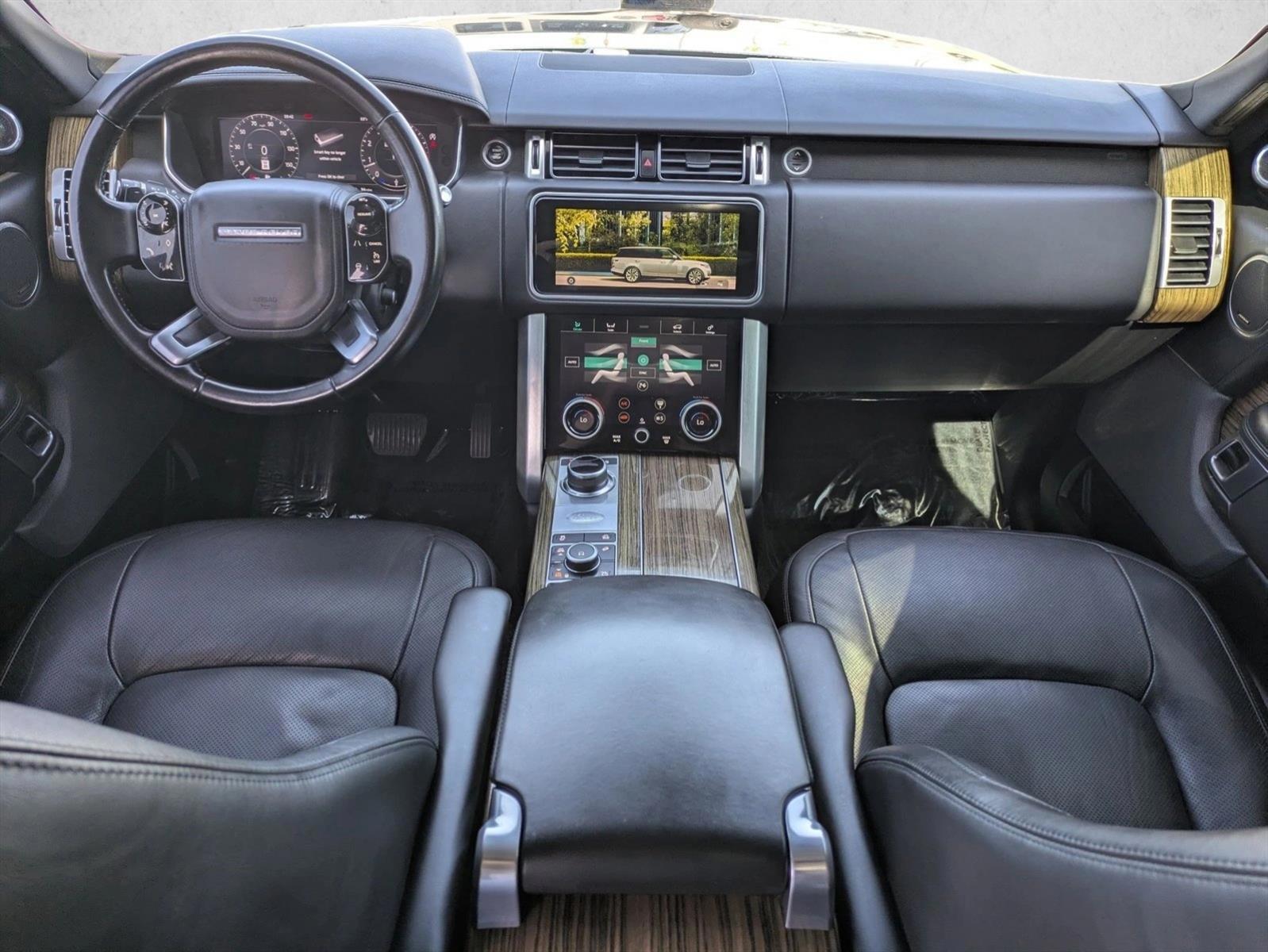 Thumbnail: 2019 Land Rover Range Rover - 3