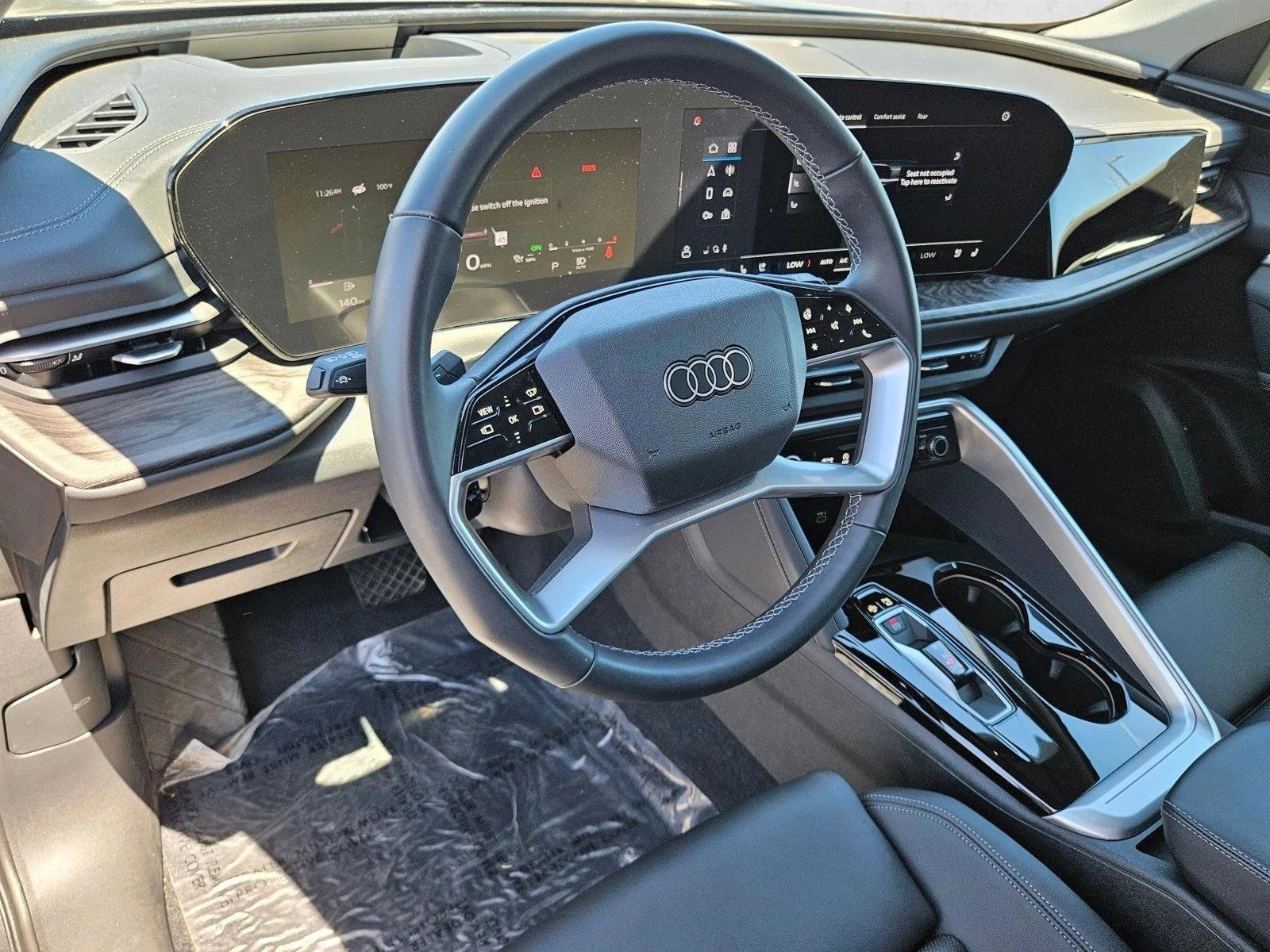 Thumbnail: 2025 Audi Q5 - 3