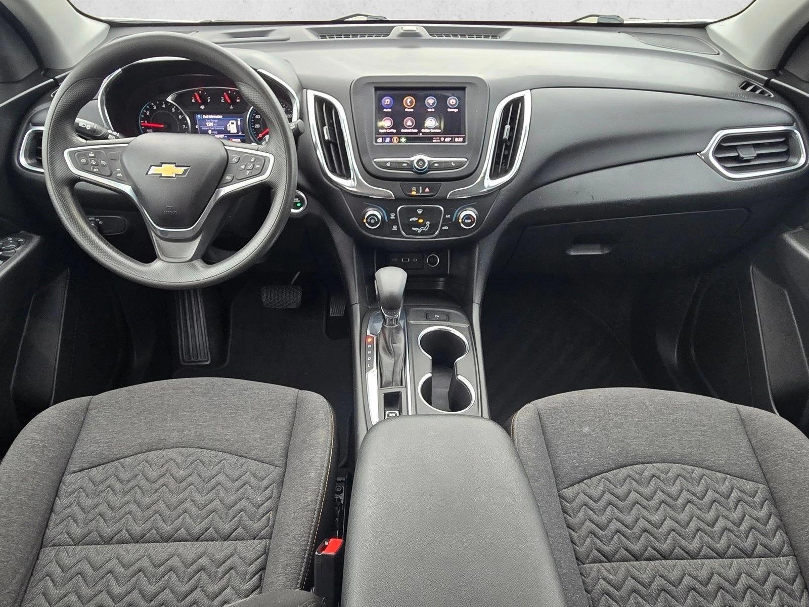 Thumbnail: 2022 Chevrolet Equinox - 3