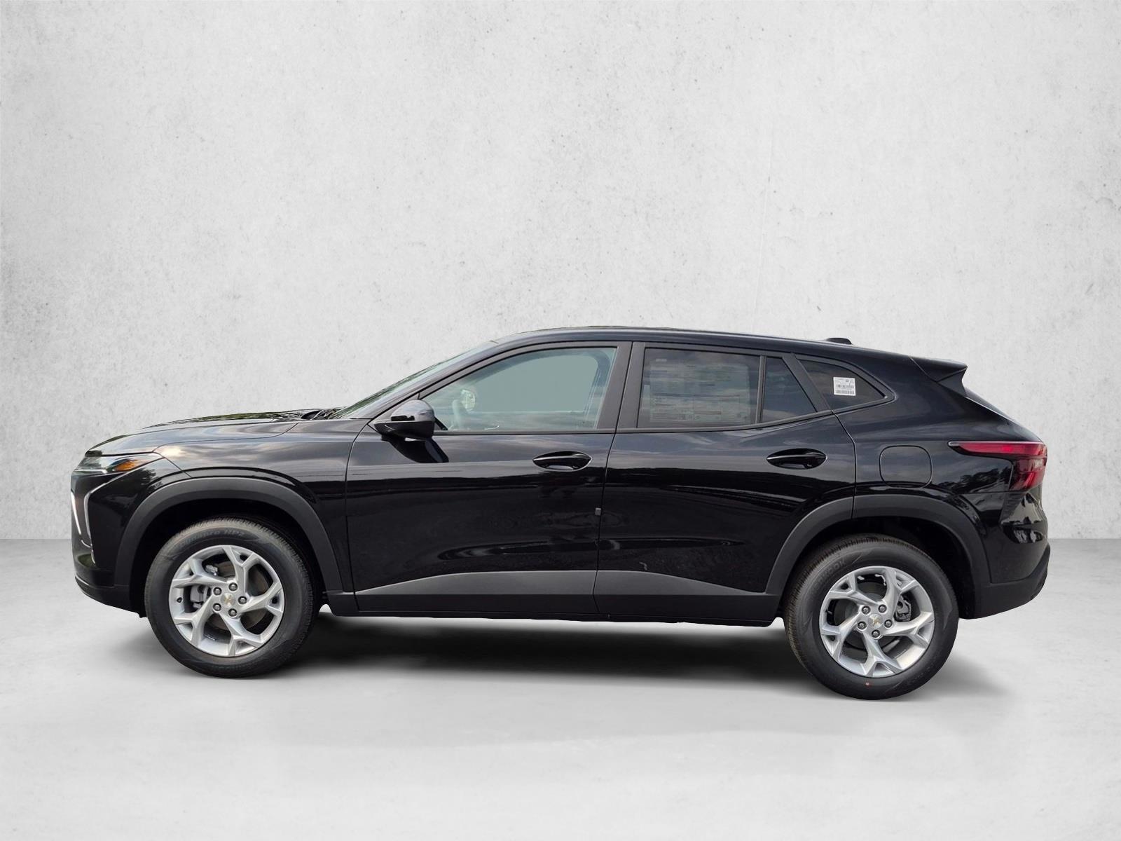 Thumbnail: 2026 Chevrolet Trax - 2