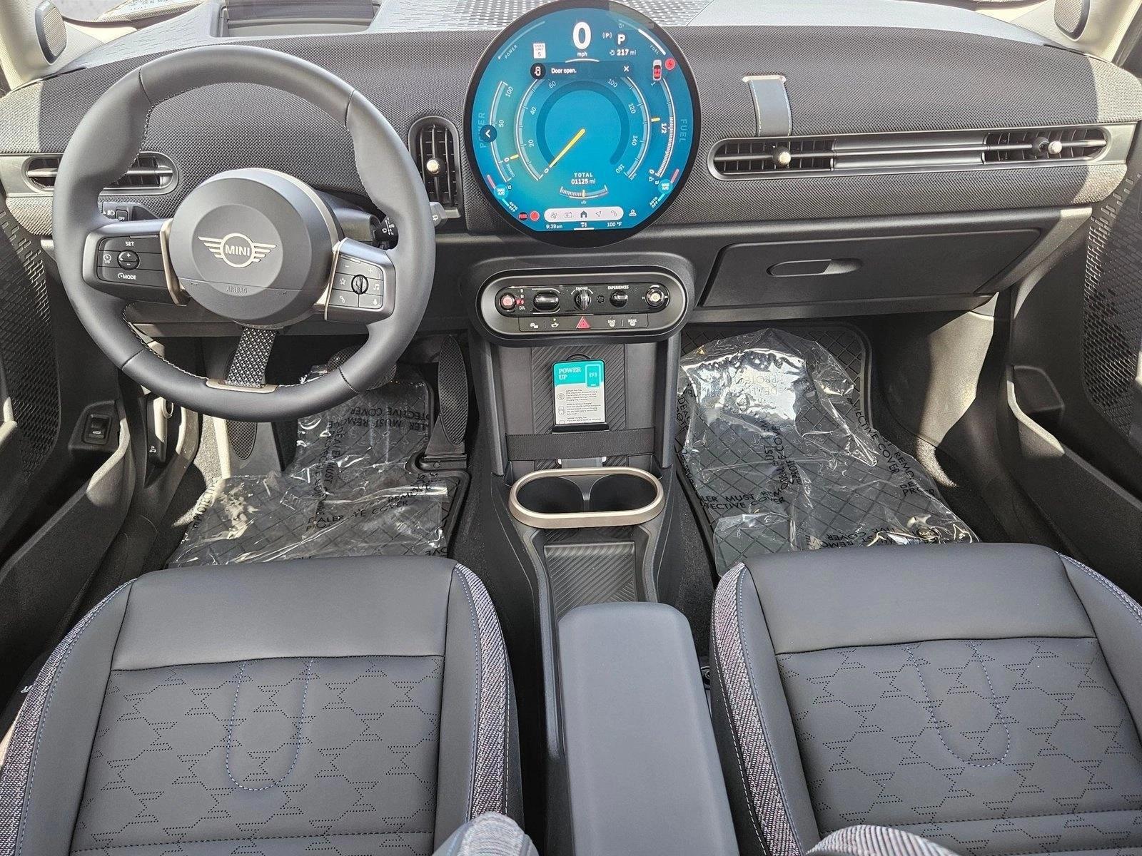 Thumbnail: 2026 MINI Cooper Hardtop - 3