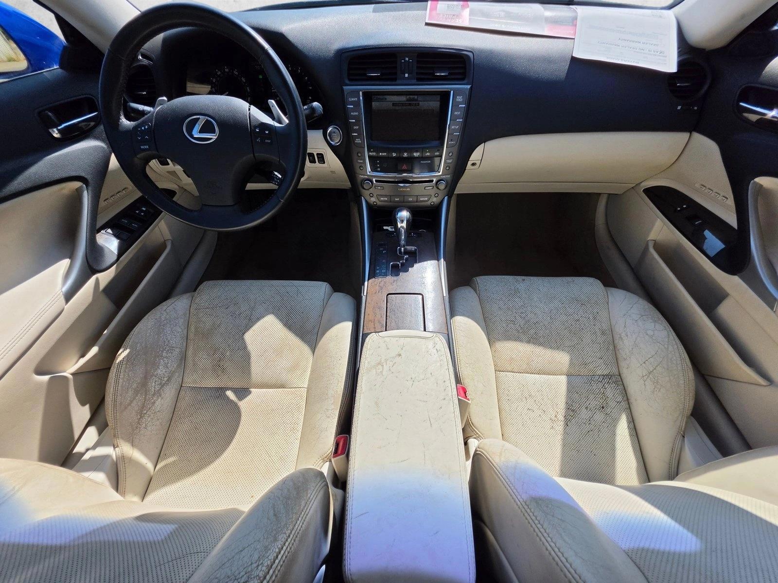 Thumbnail: 2010 Lexus IS - 3
