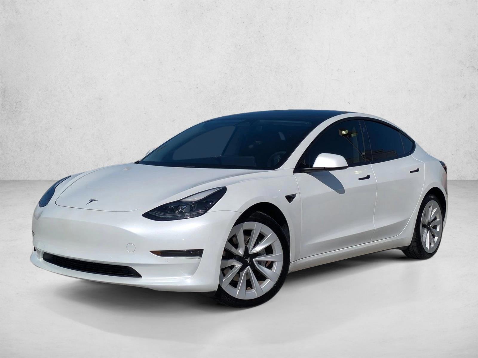 Thumbnail: 2021 Tesla Model 3 - 1