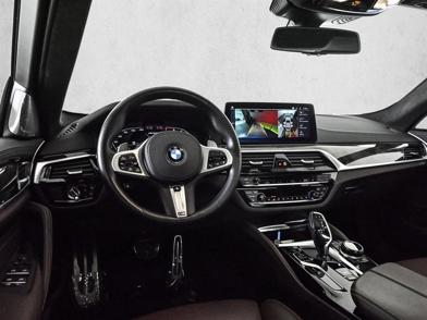 2022 BMW 5 Series