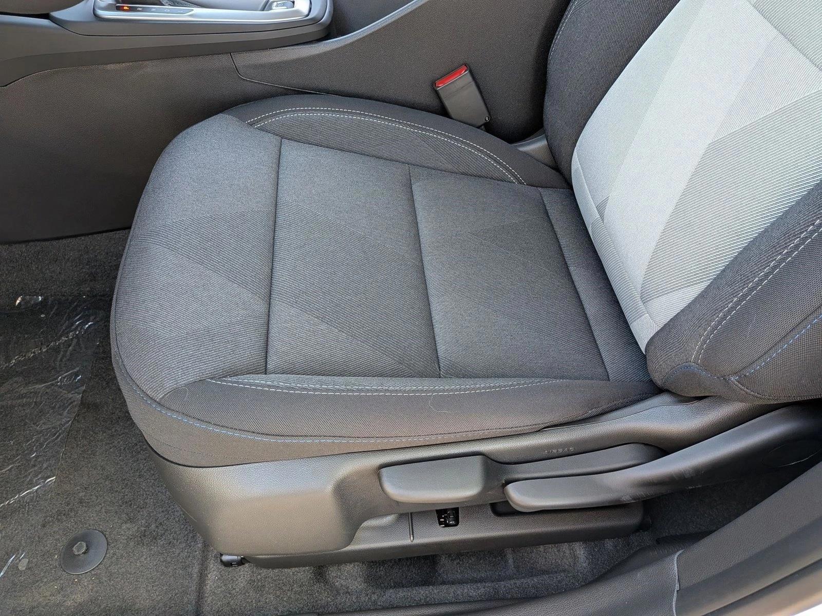 Thumbnail: 2026 Chevrolet Trax - 4
