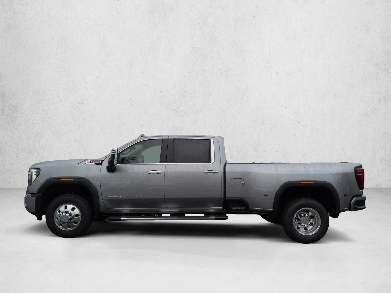 Thumbnail: 2026 GMC Sierra 3500 - 2