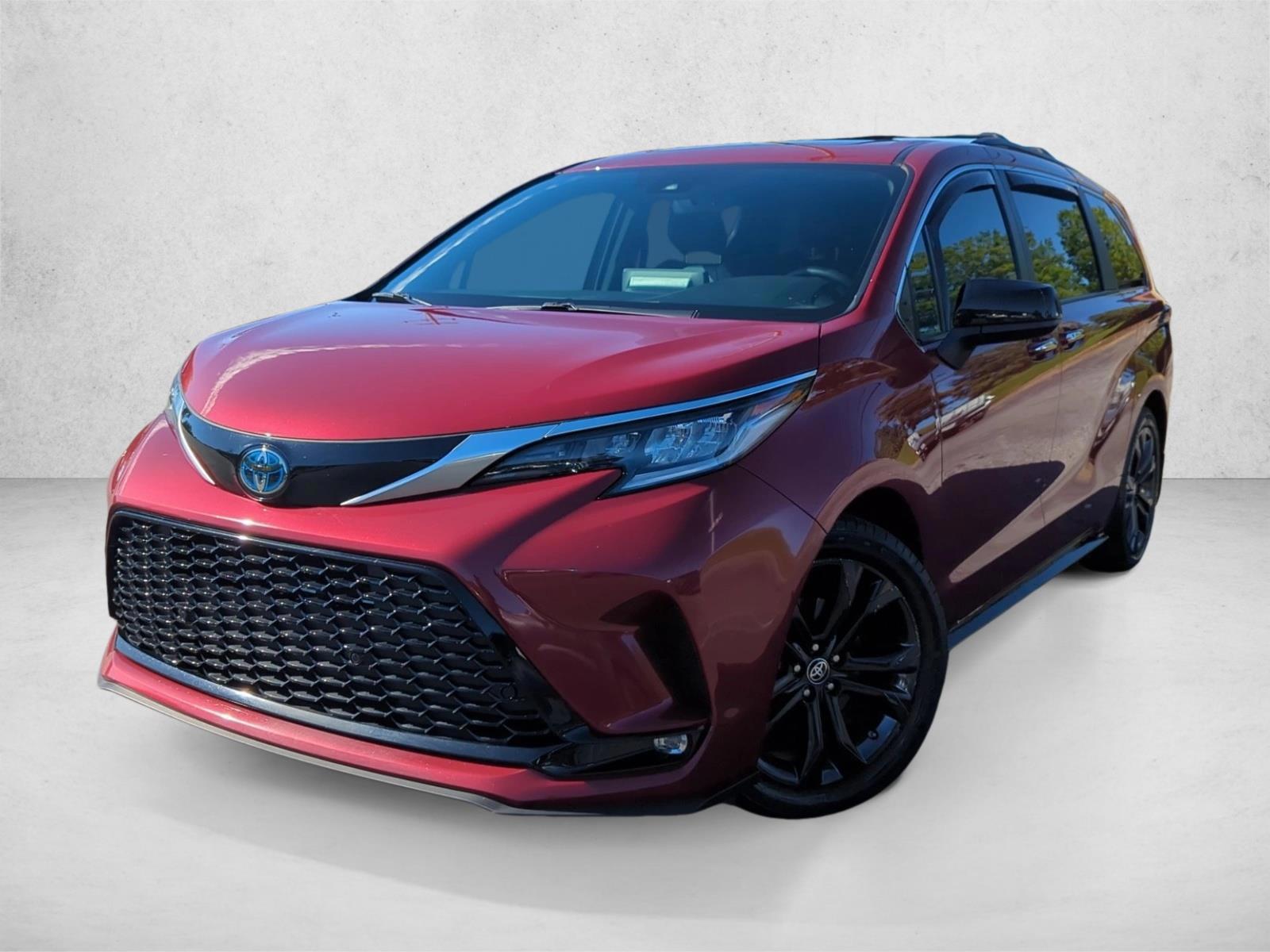 2024 Toyota Sienna XSE