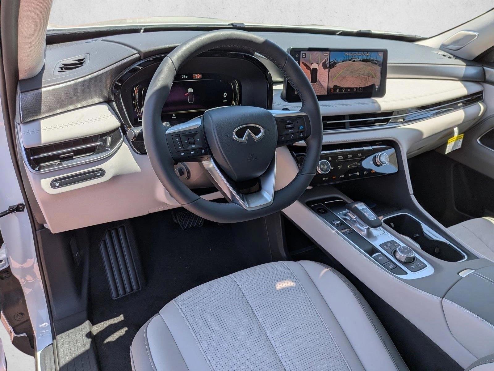 Thumbnail: 2027 INFINITI QX60 - 3
