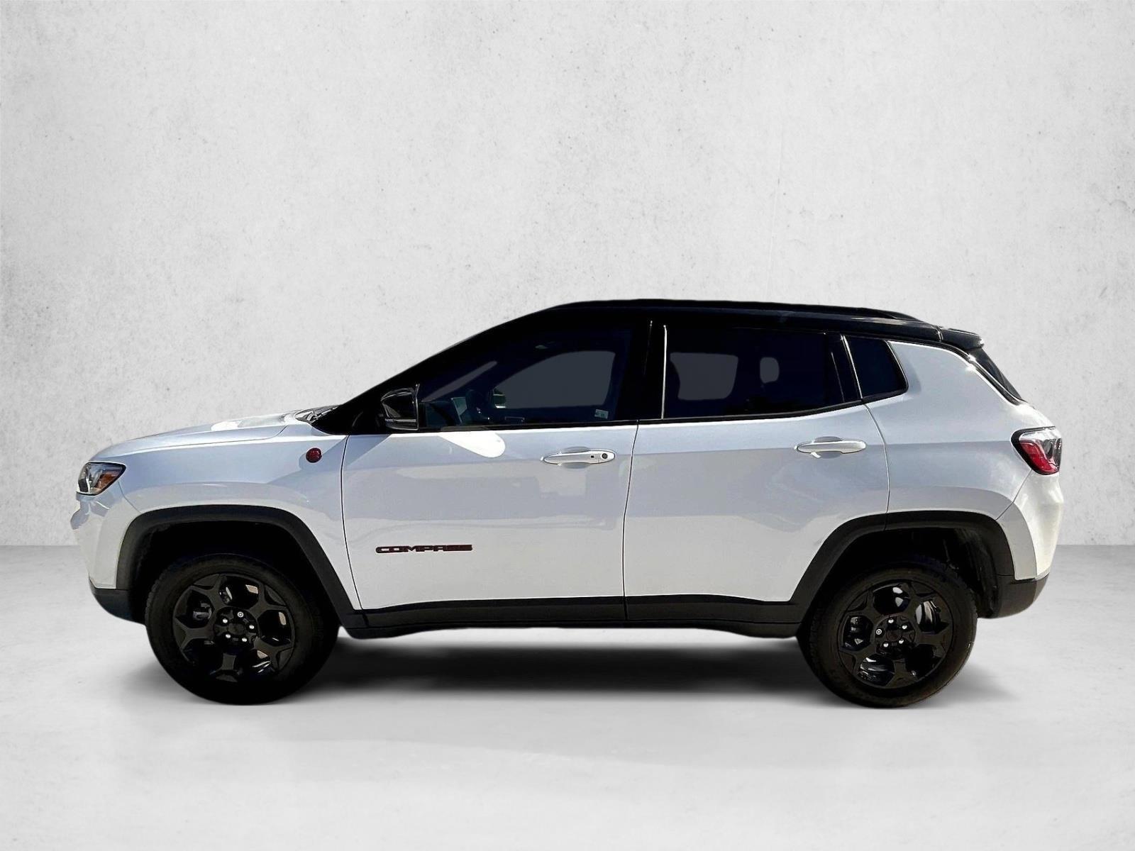 Thumbnail: 2023 Jeep Compass - 2