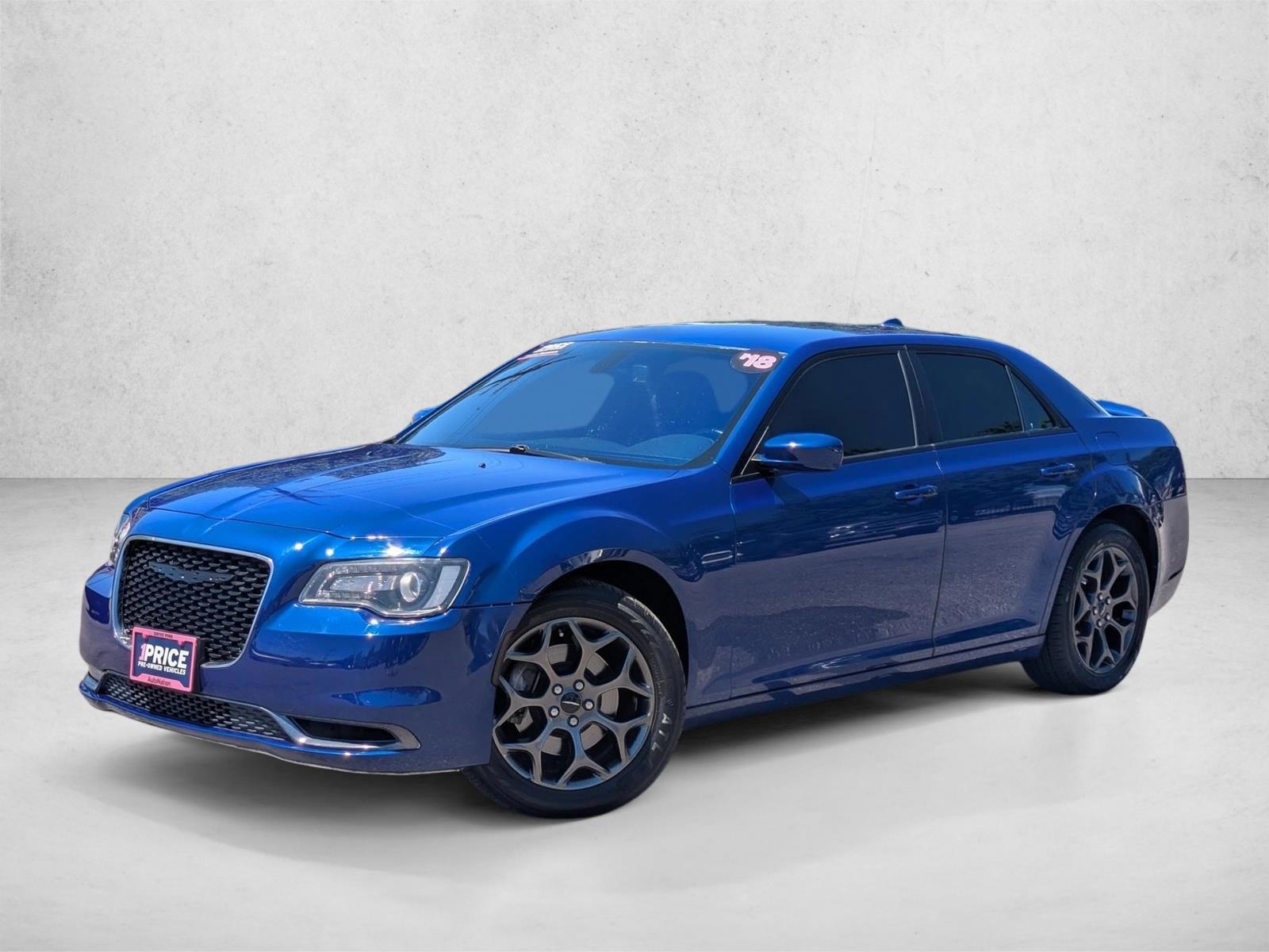 Thumbnail: 2018 Chrysler 300 - 1