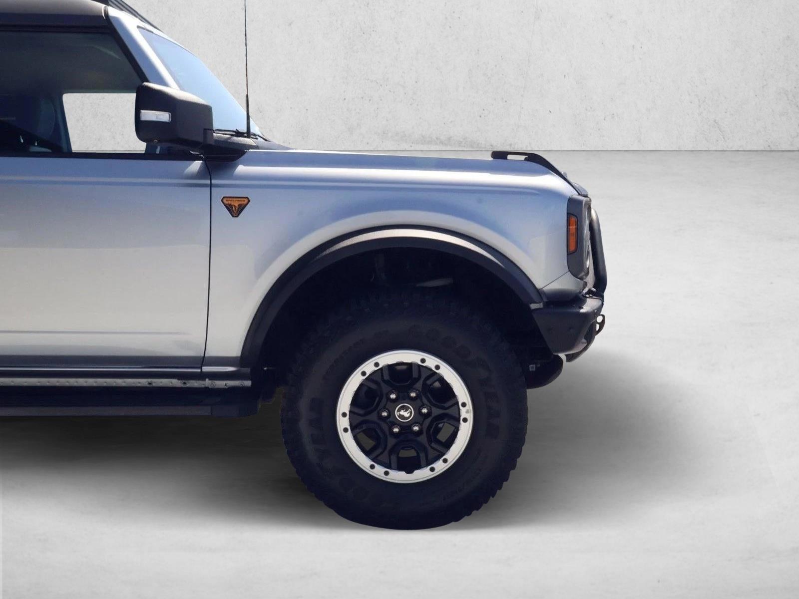 2023 Ford Bronco 2-Door Badlands - Photo 9