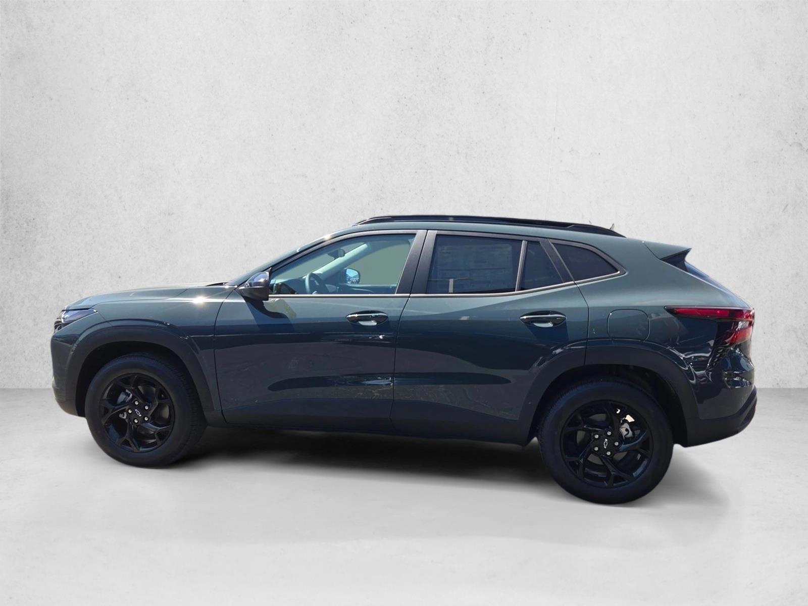 Thumbnail: 2026 Chevrolet Trax - 2