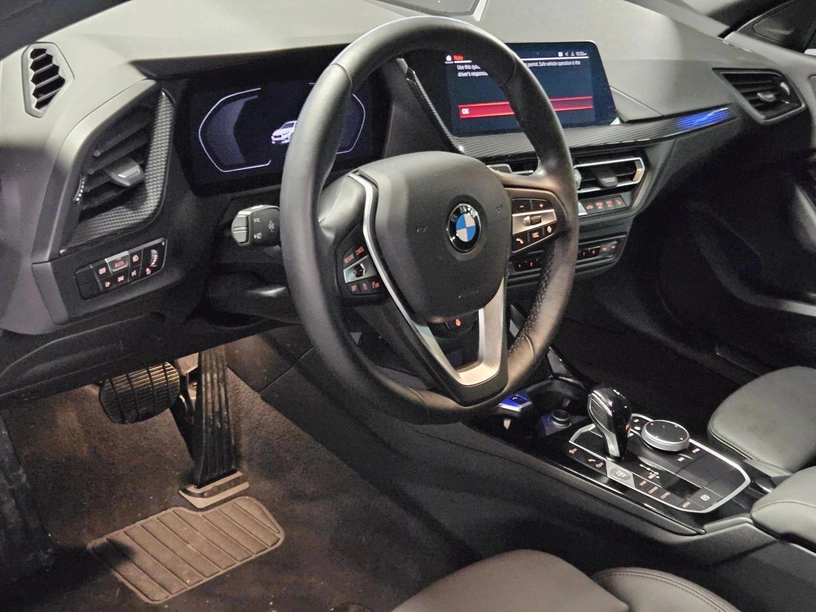 Thumbnail: 2024 BMW 2 Series - 3