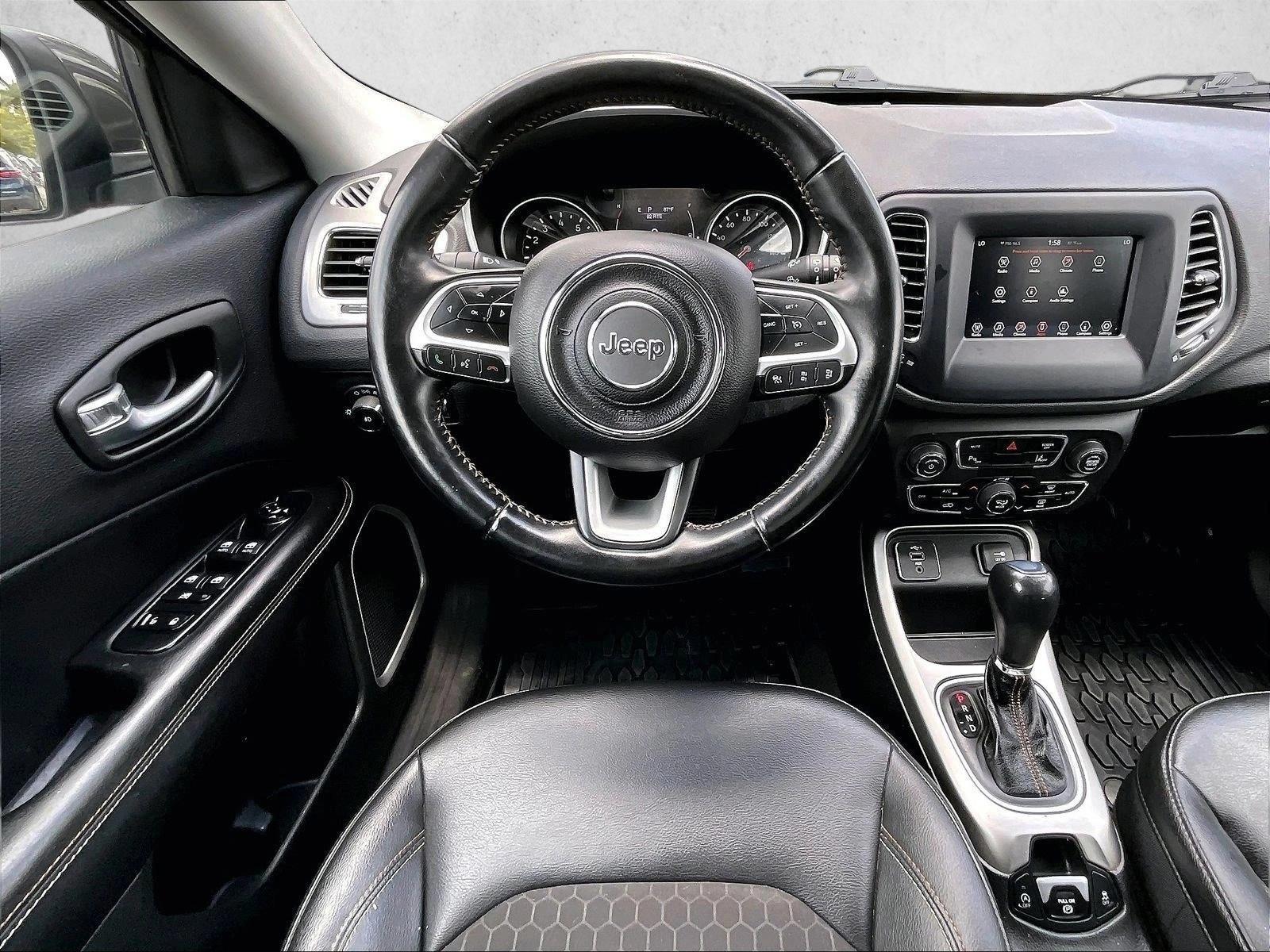 Thumbnail: 2020 Jeep Compass - 3