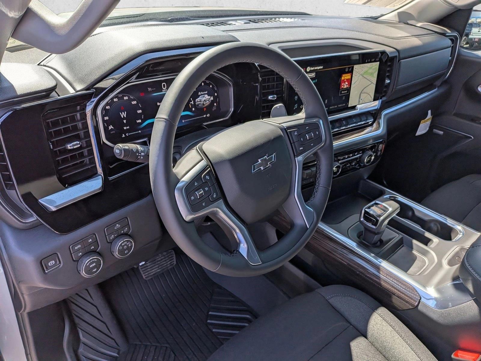 Thumbnail: 2026 Chevrolet Silverado 1500 - 3