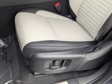 2026 Land Rover Discovery Sport