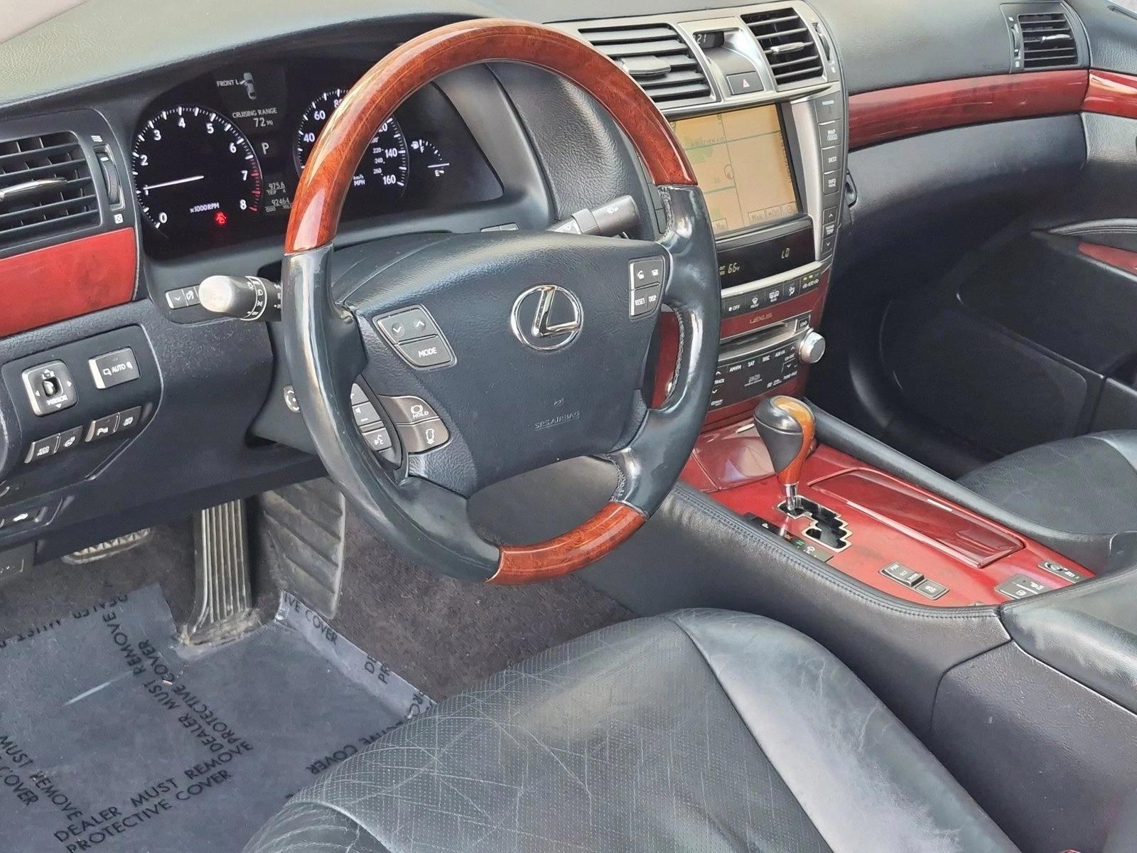 Thumbnail: 2012 Lexus LS - 3