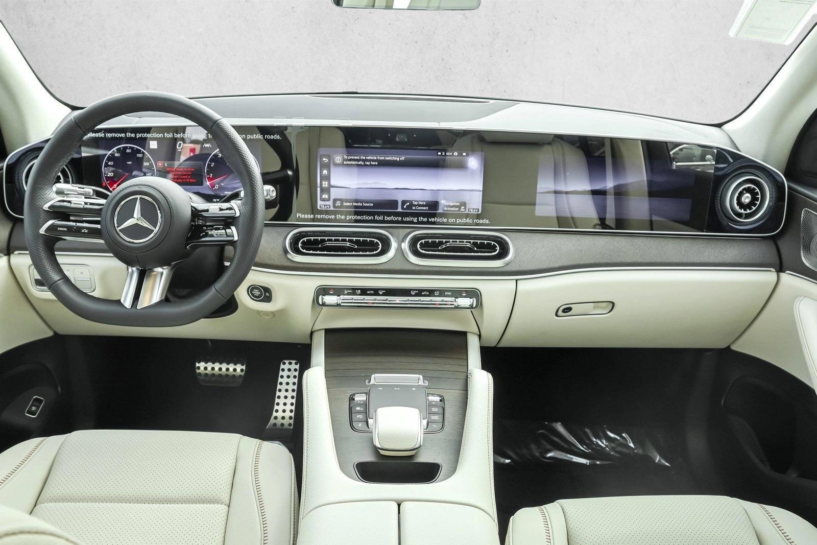 Thumbnail: 2027 Mercedes-Benz GLE - 4