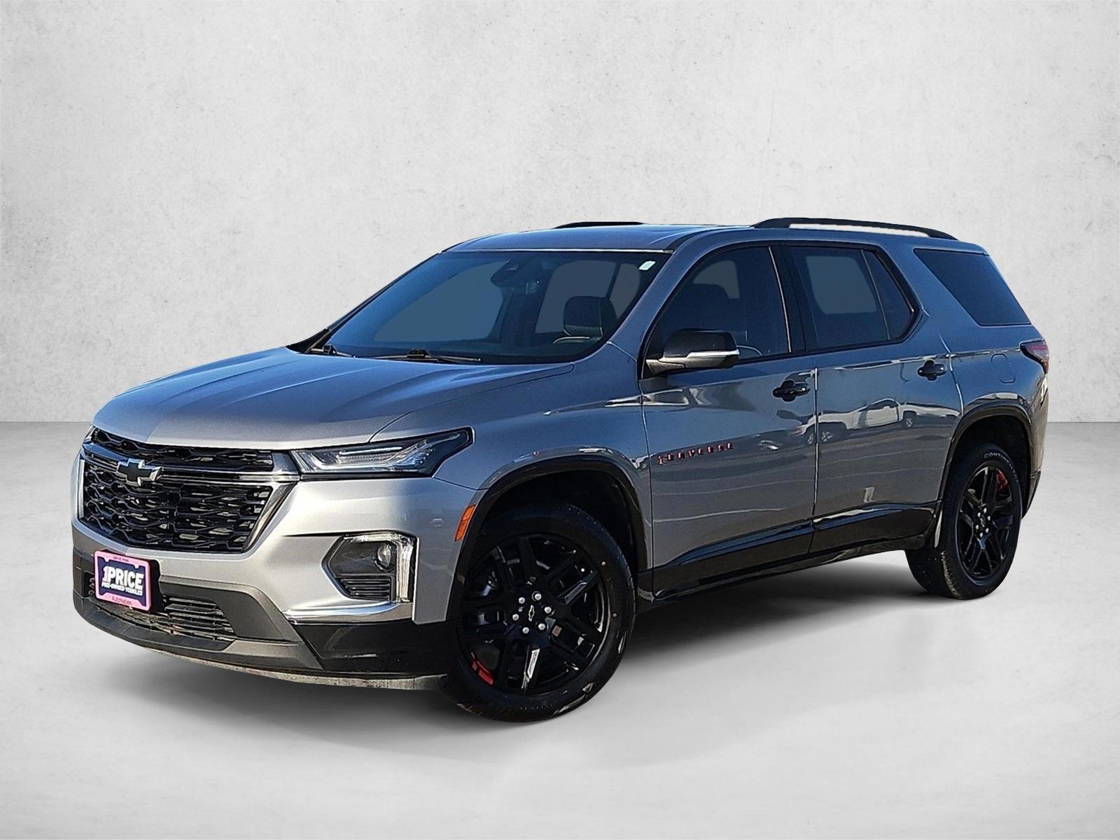 Thumbnail: 2023 Chevrolet Traverse - 1