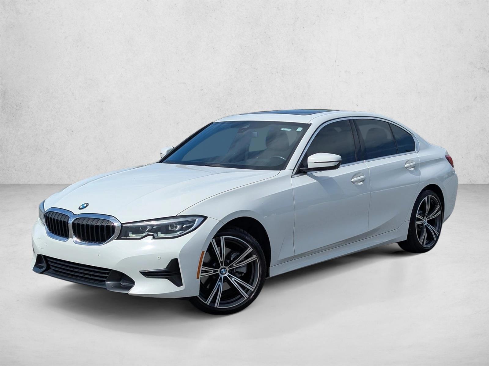 Thumbnail: 2021 BMW 3 Series - 1