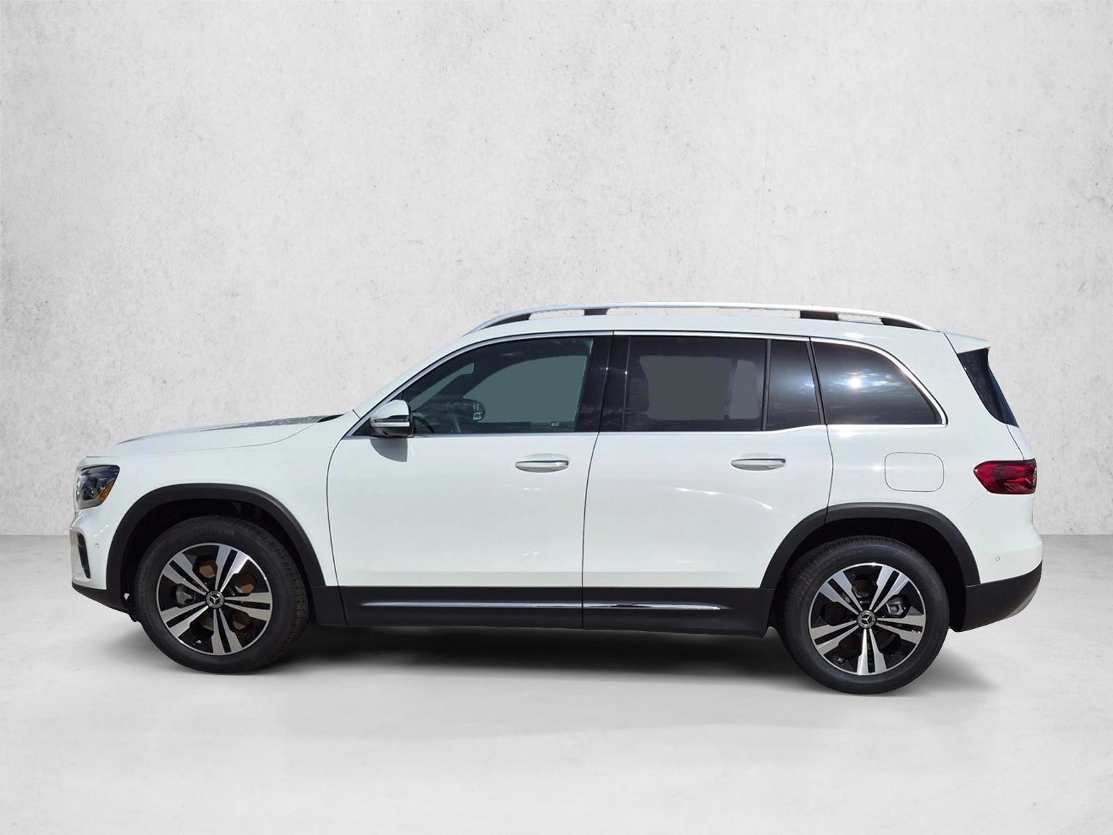 Thumbnail: 2026 Mercedes-Benz GLB - 2