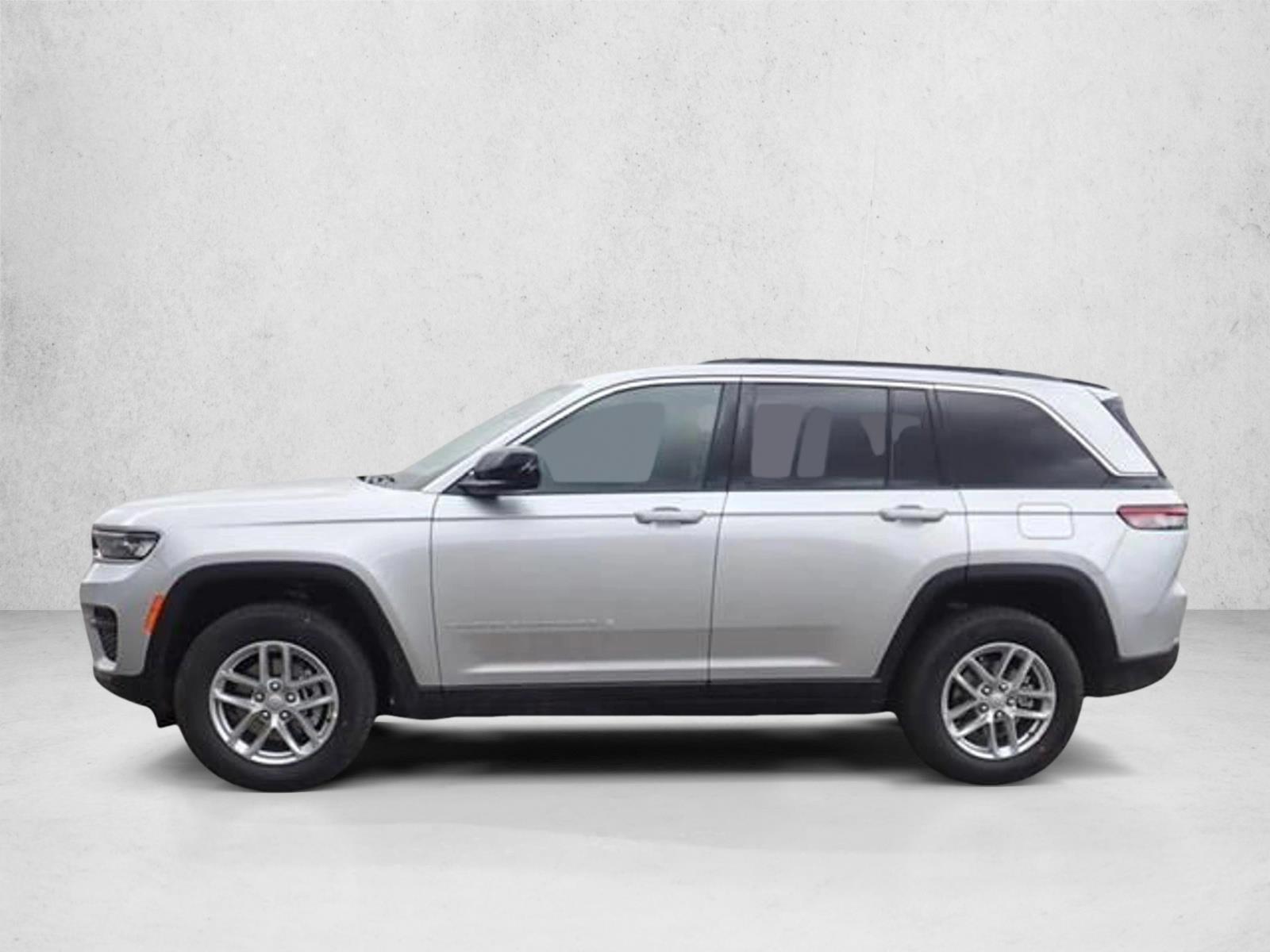 Thumbnail: 2026 Jeep Grand Cherokee - 2