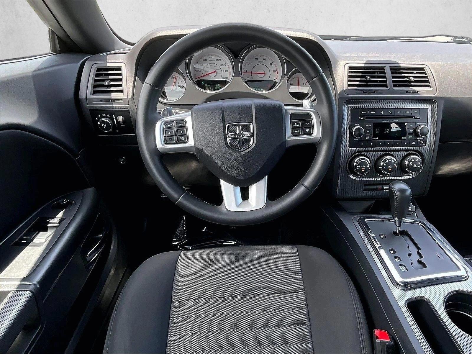 Thumbnail: 2013 Dodge Challenger - 3