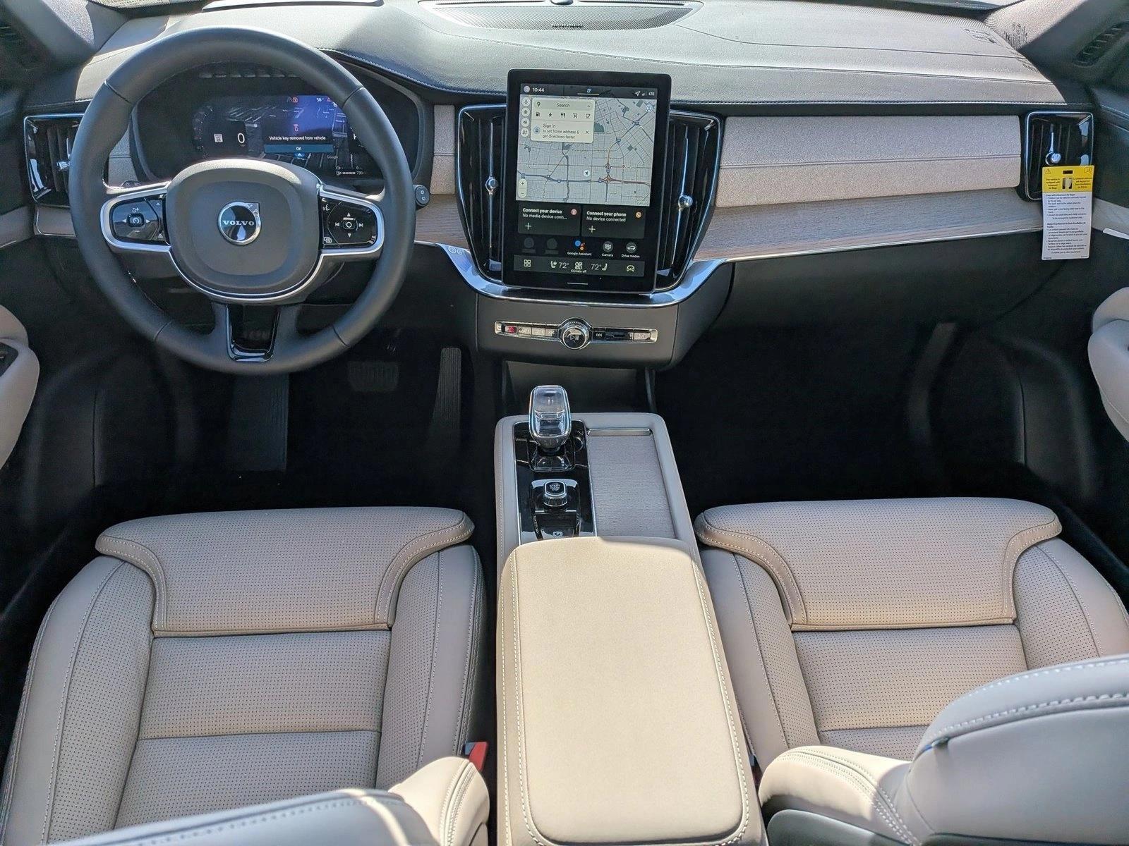 Thumbnail: 2026 Volvo XC90 - 4